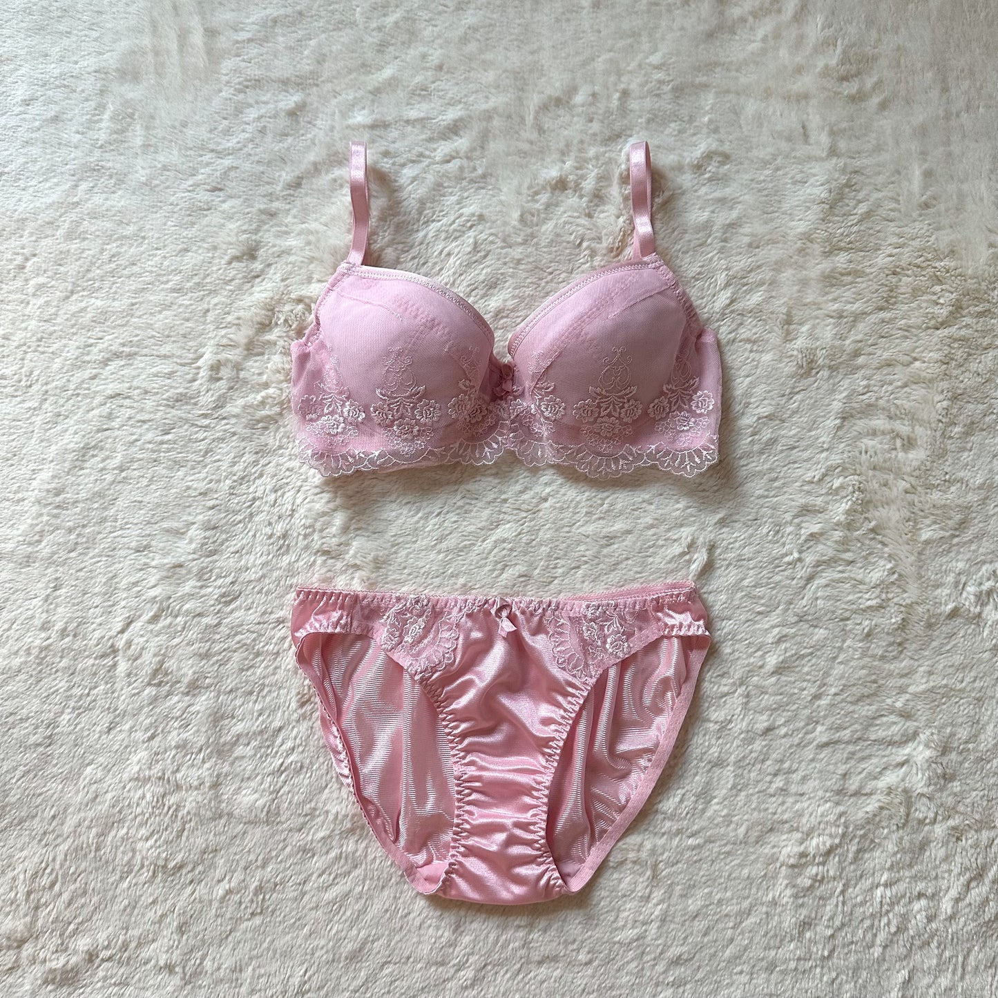 japanese brand baby pink daisy bra + panty set