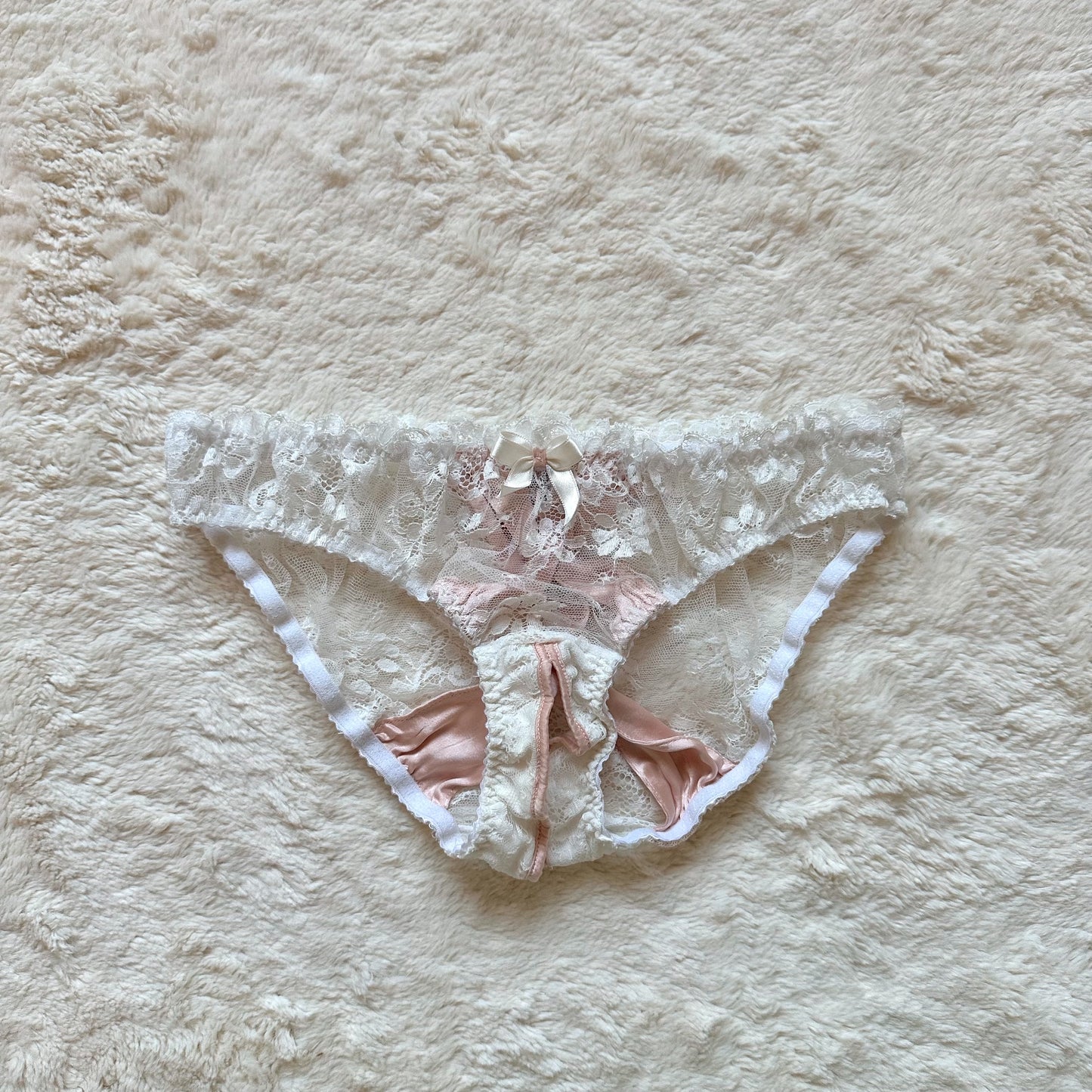 2000's blush veil ouvert panty + garter set