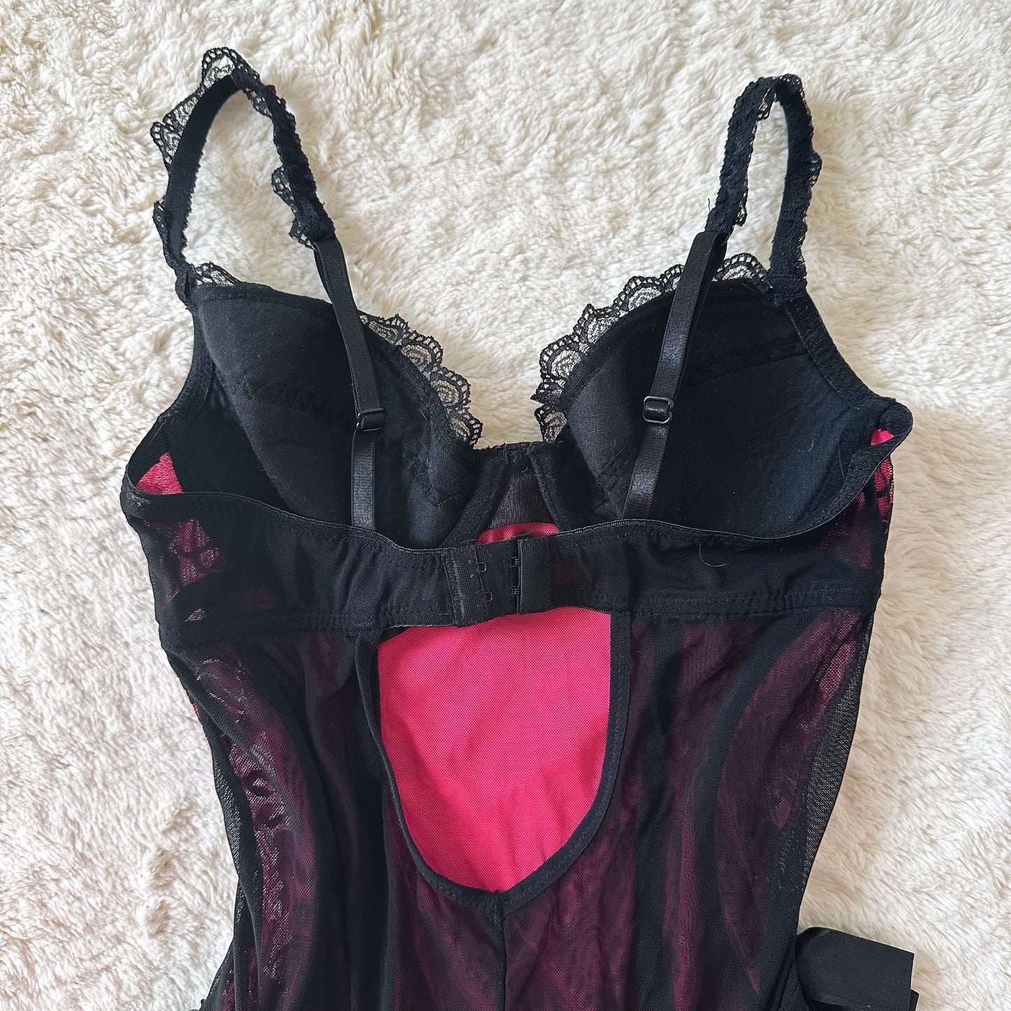 2000's merlot noir bustier