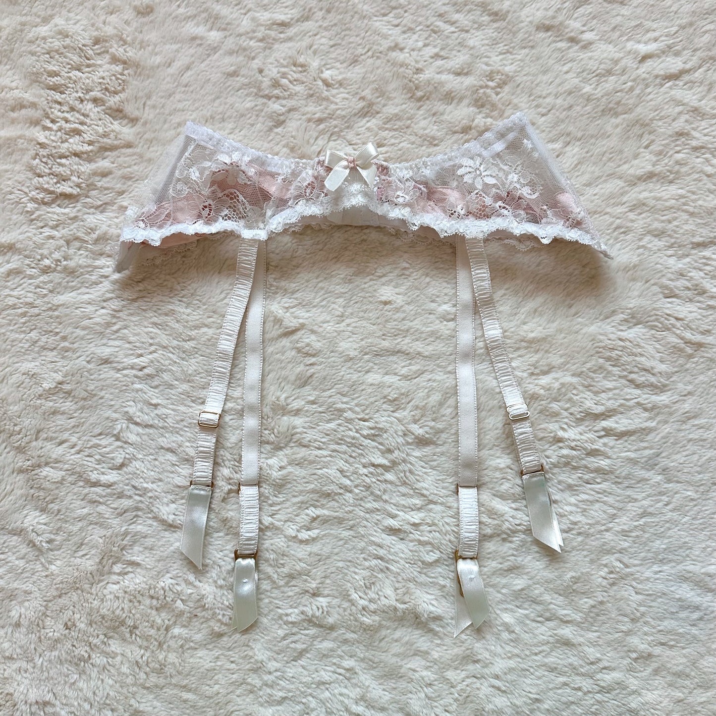2000's blush veil ouvert panty + garter set