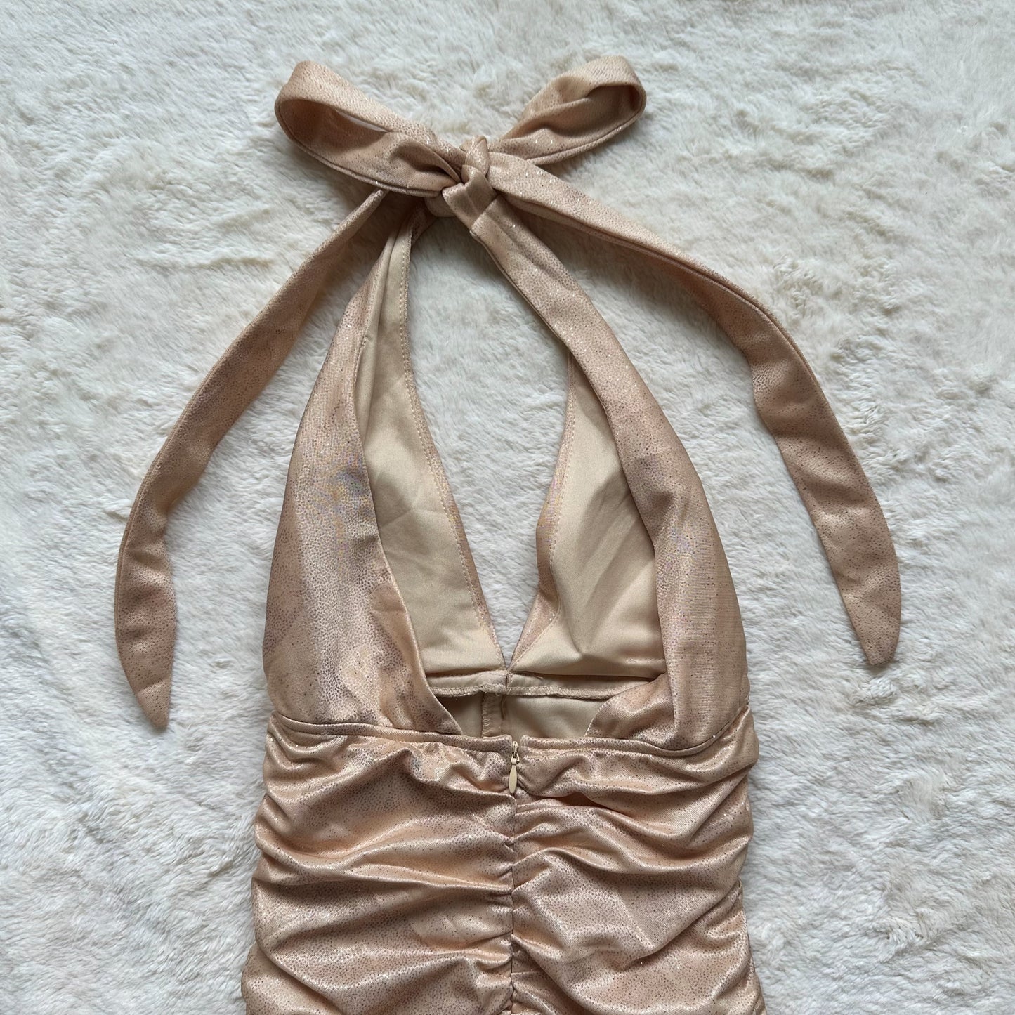 the leo gown