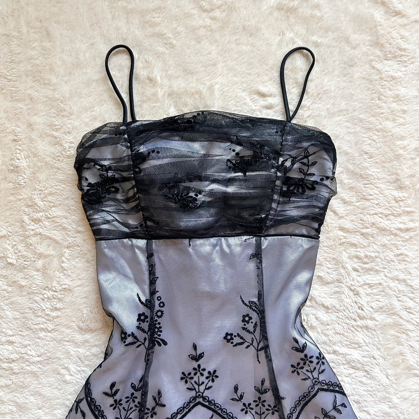 1990's noir chantilly babydoll