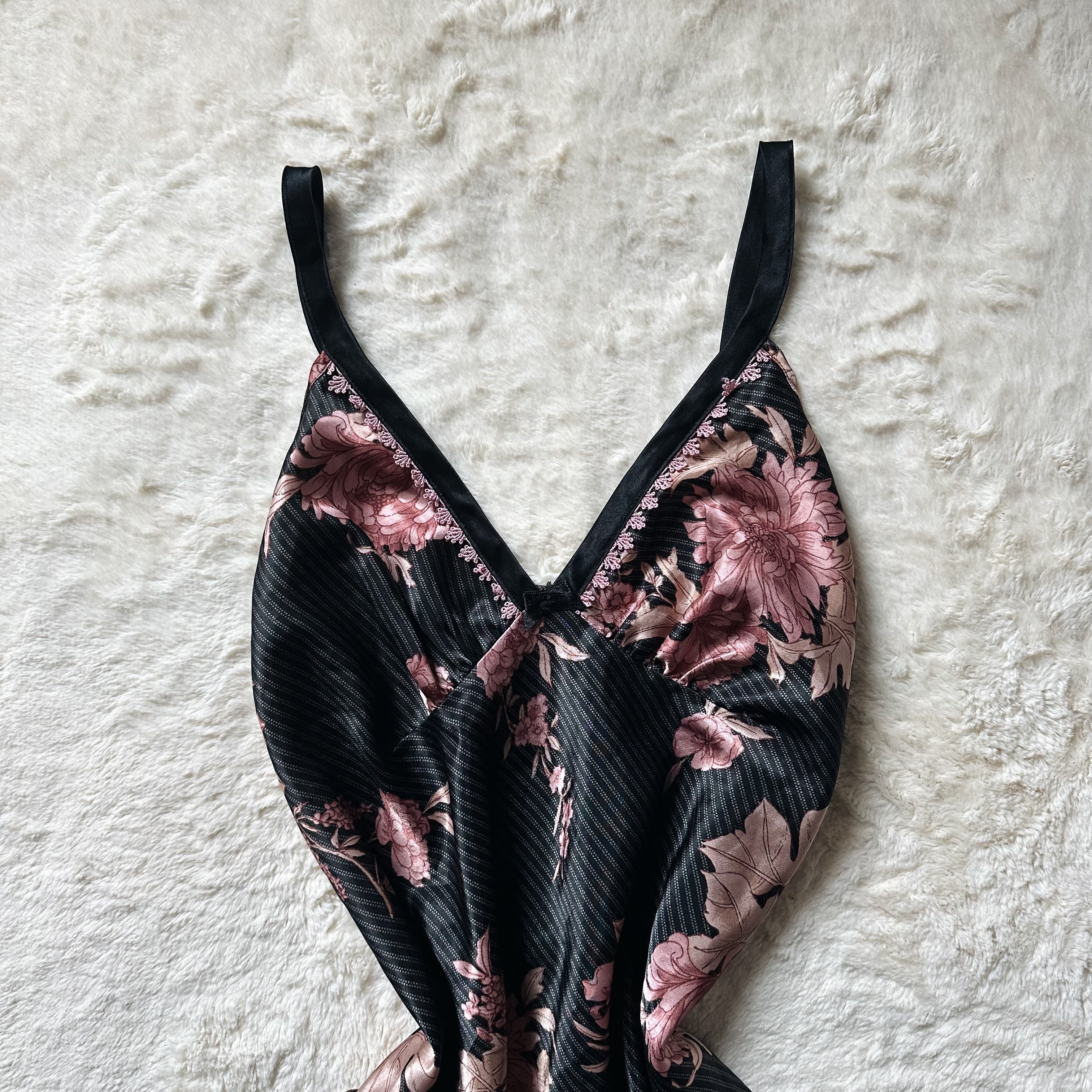 2000's rose noir slip dress