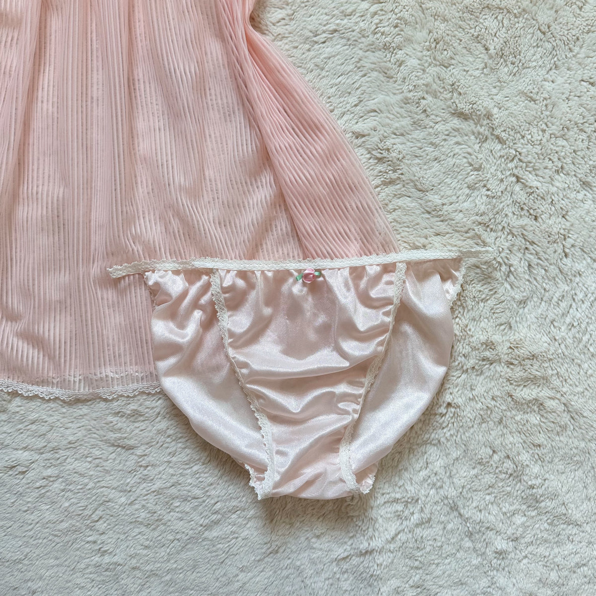 2000's rose reverie babydoll set