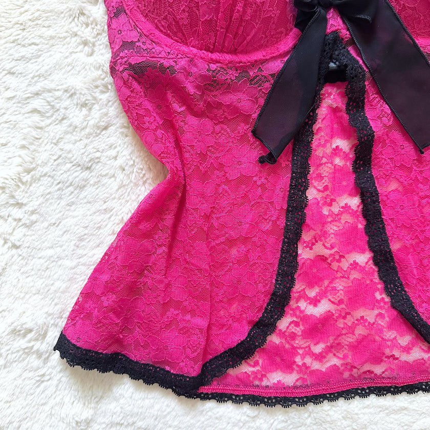 2000's raspberry lace camisole