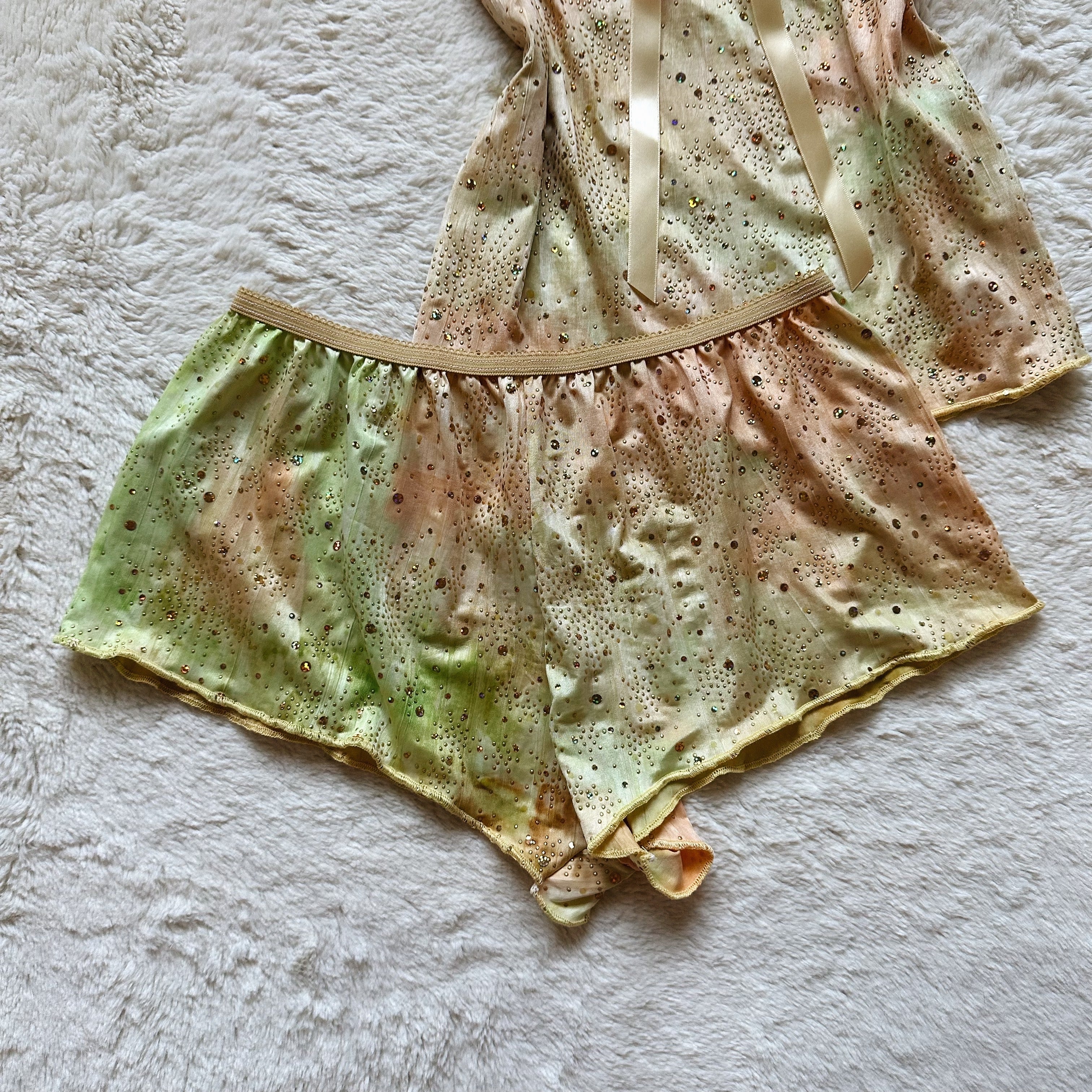 the iridessa tank set