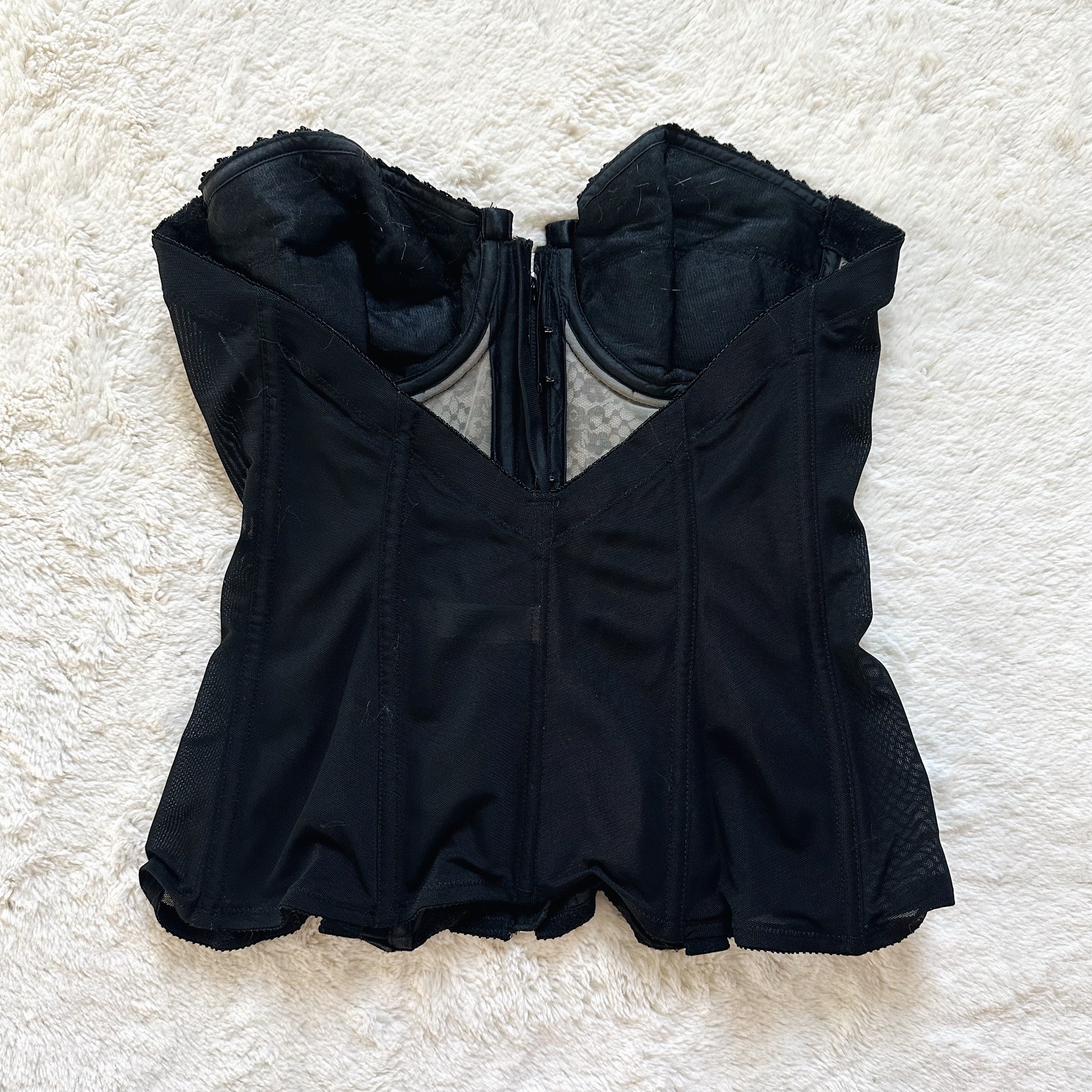 1995 black widow corset