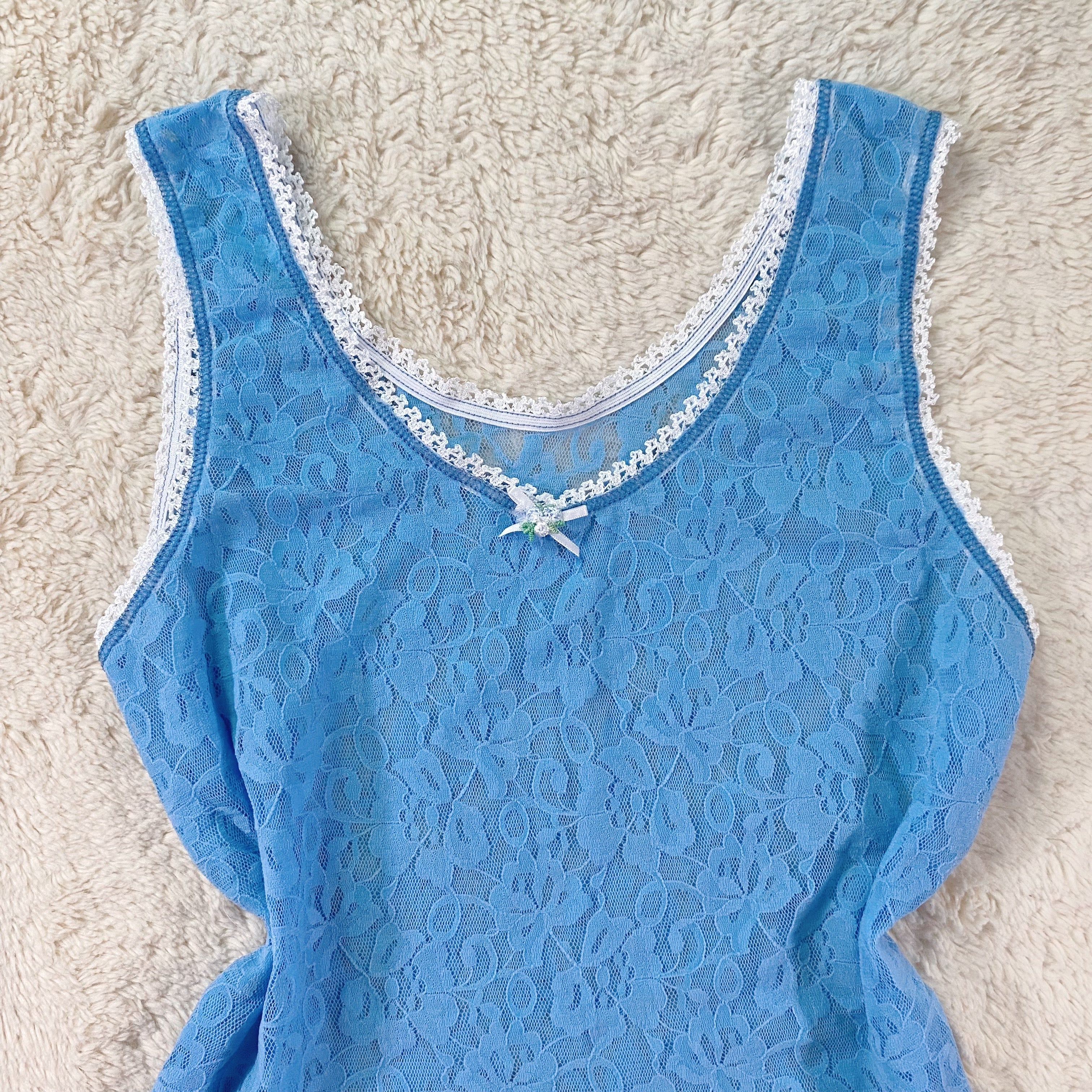 the petal lace set