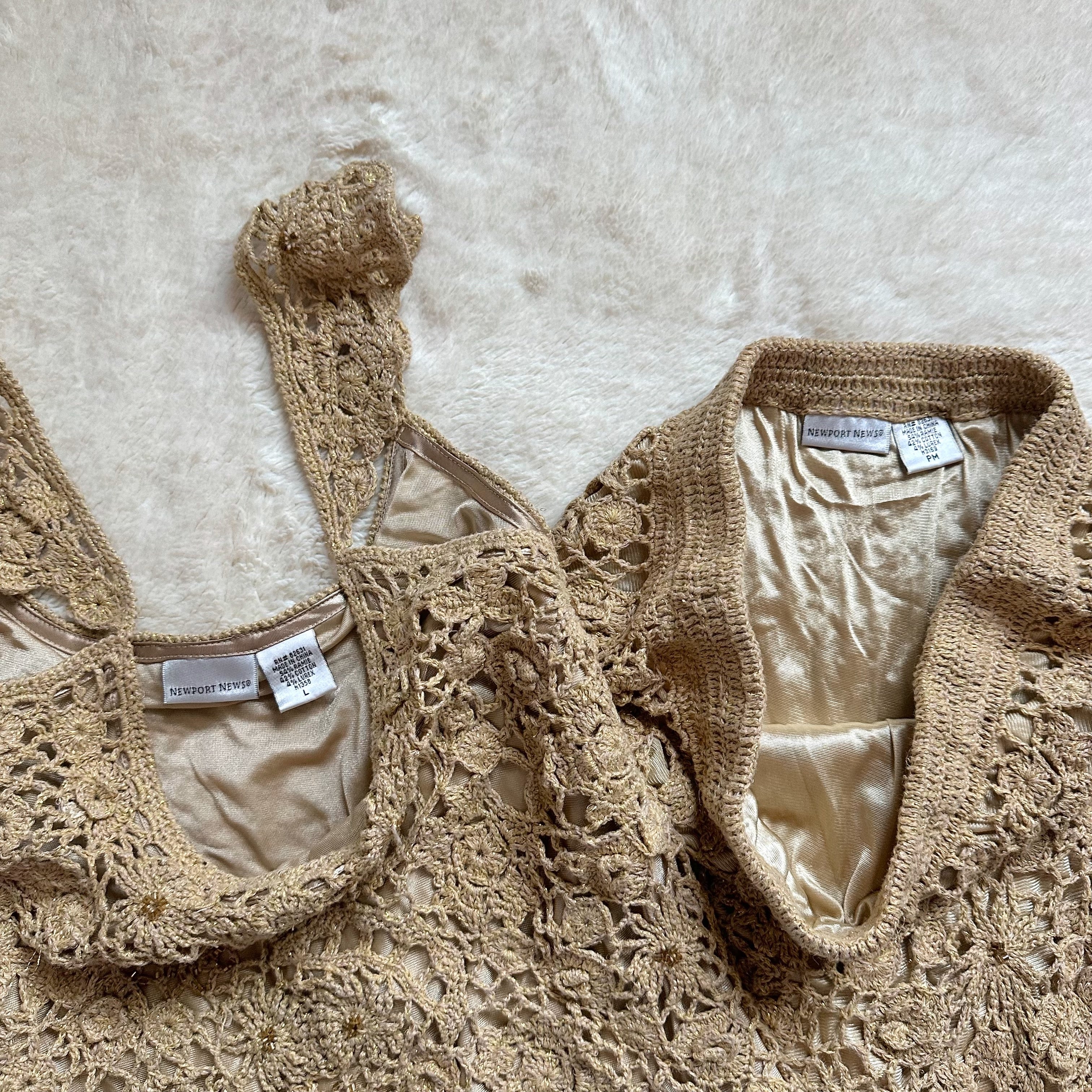 2000's crocheted sands lace set