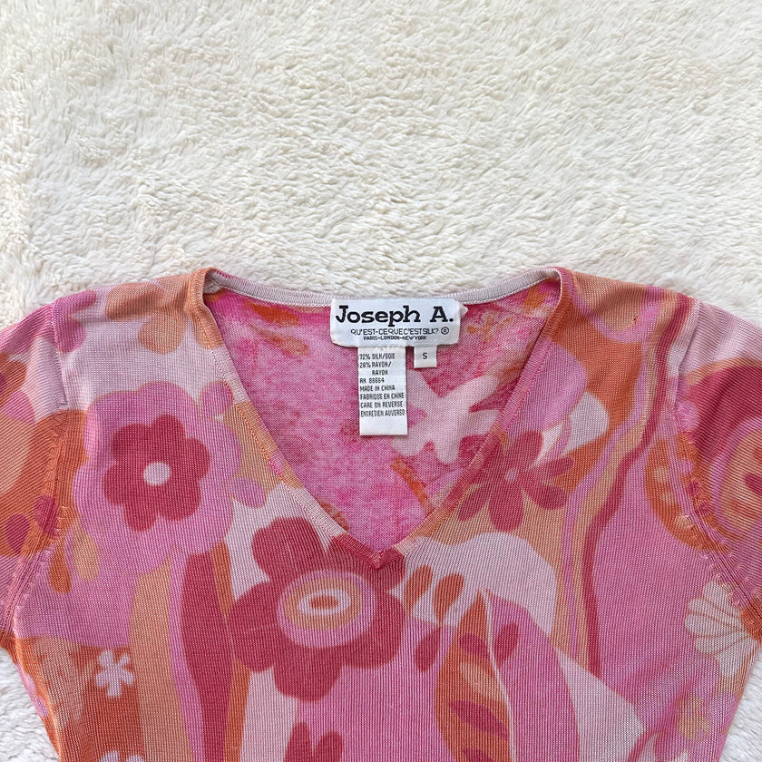 2000's groovy girl mesh top