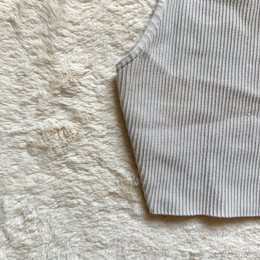 aritzia babaton sculpt knit tank