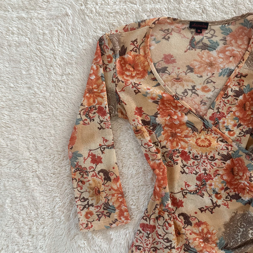 2000's autumn garden wrap top
