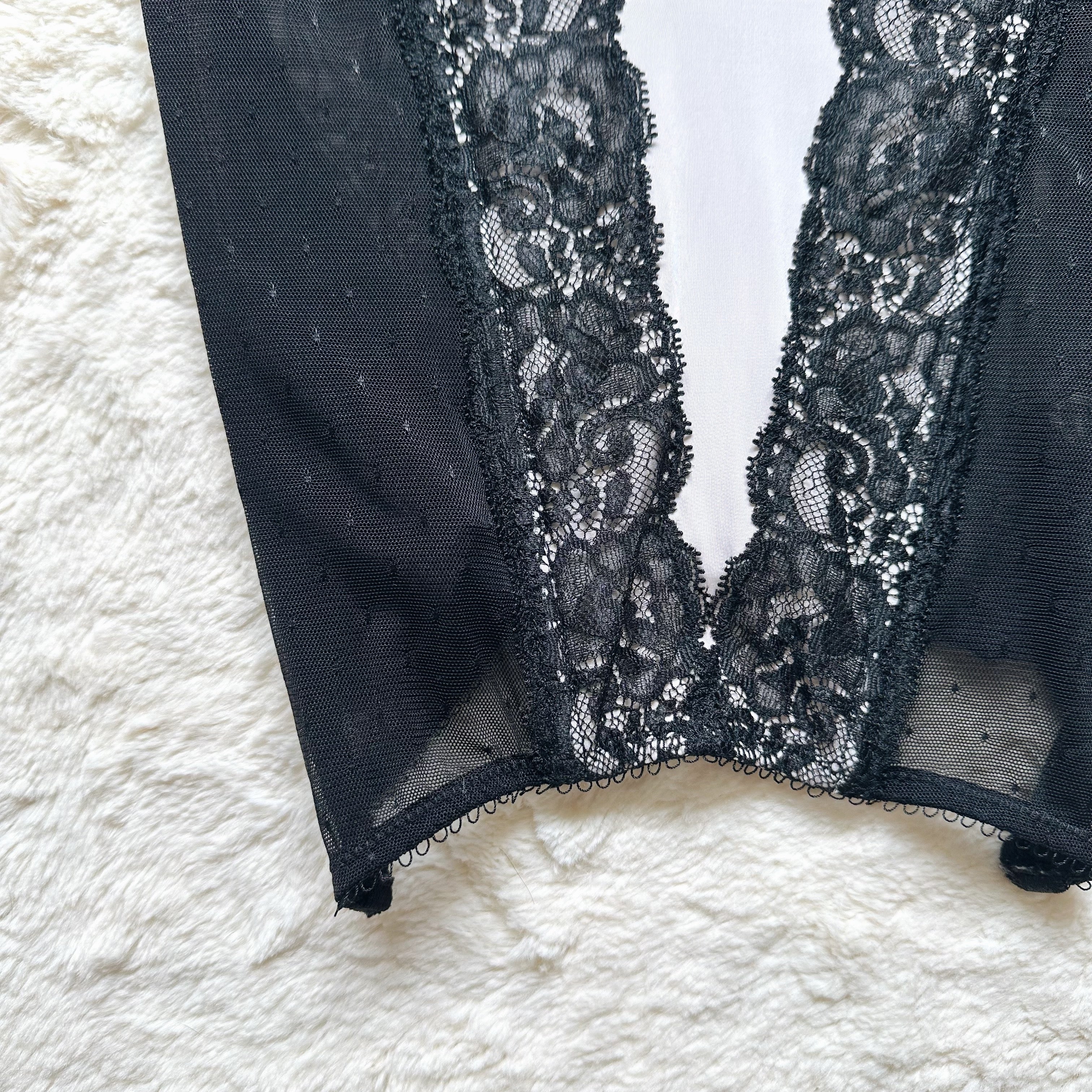 2011 obsidian lace bustier
