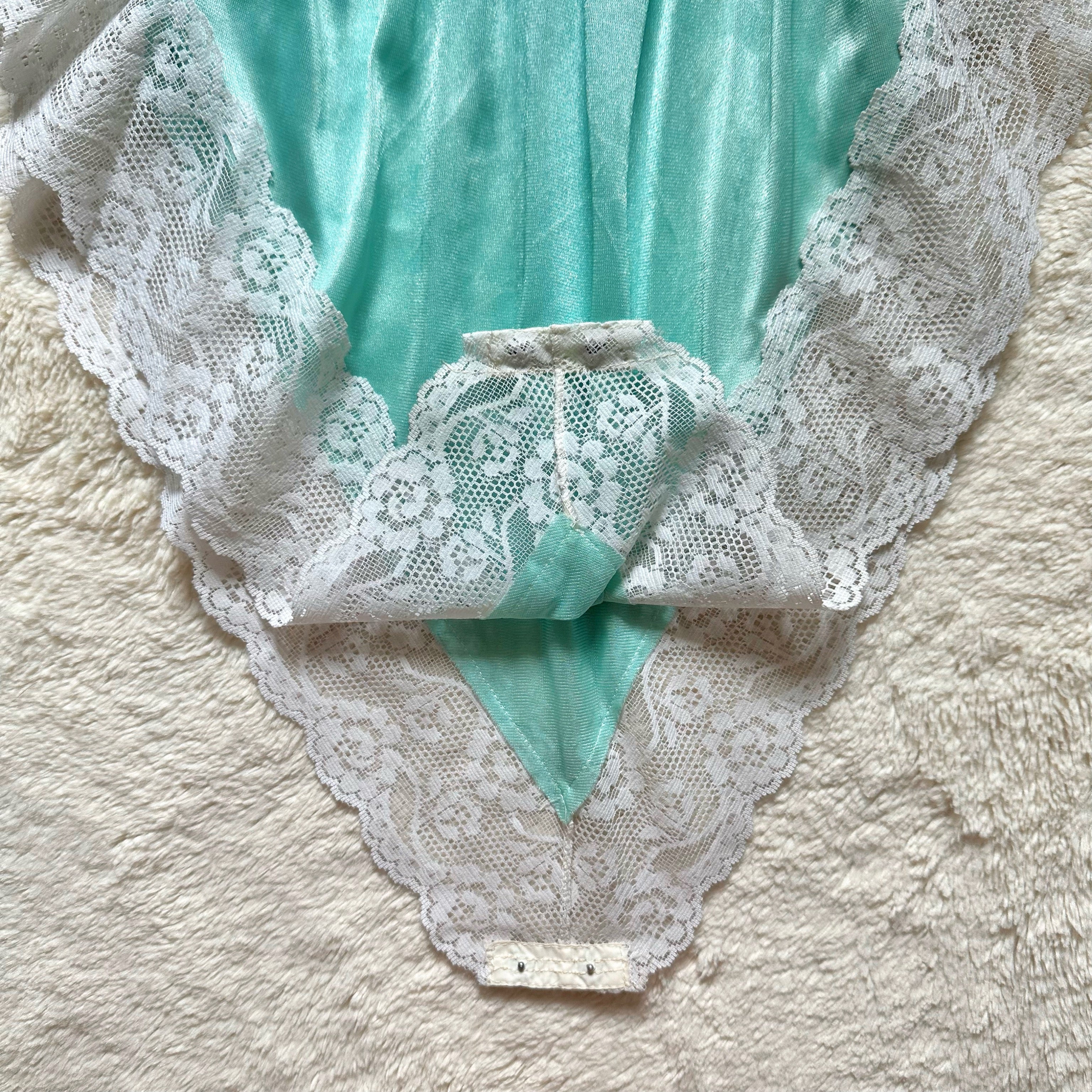 1980's aqua ruffle teddy