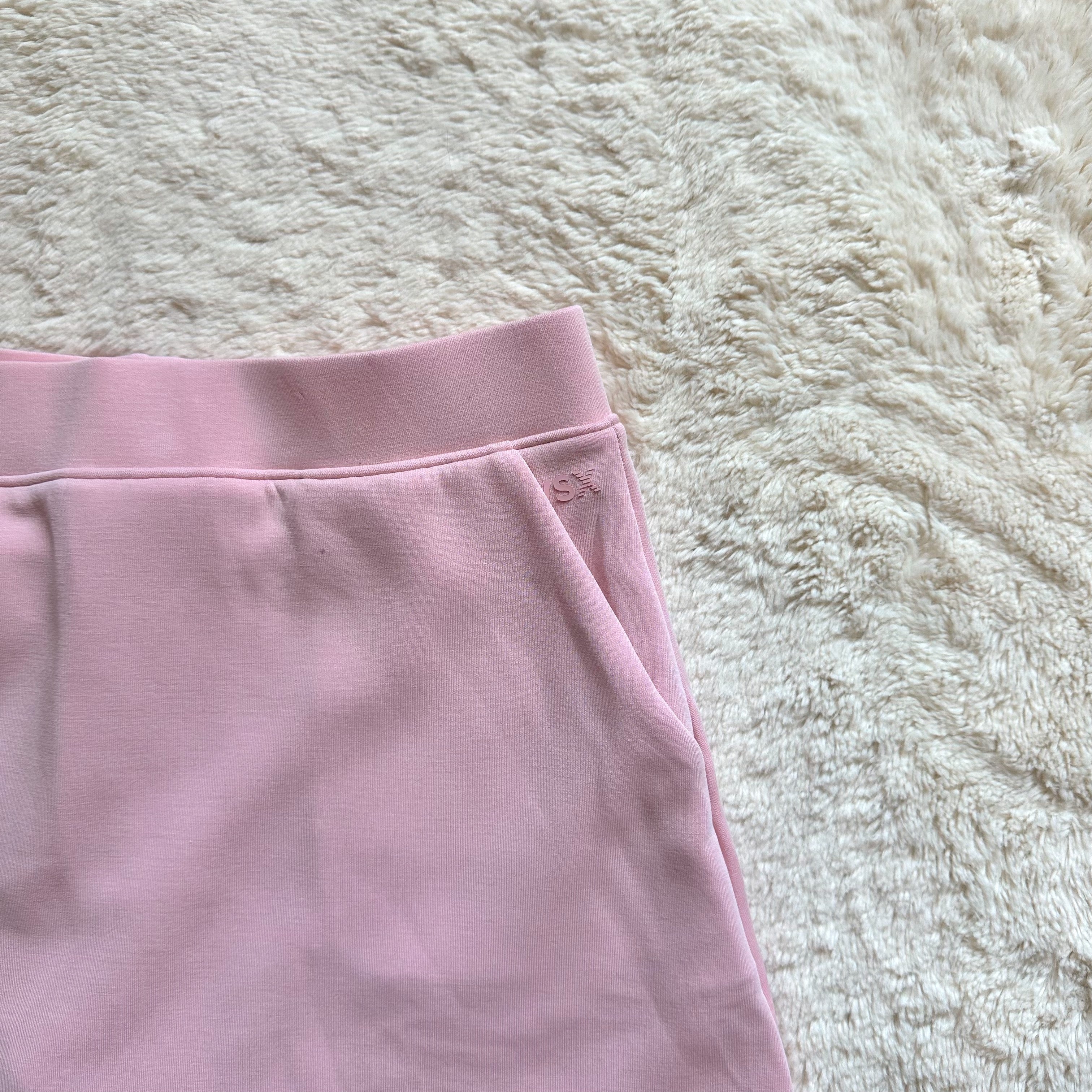 2026 victoria's secret VSX featherweight knit mini skirt - rtp: $49.95