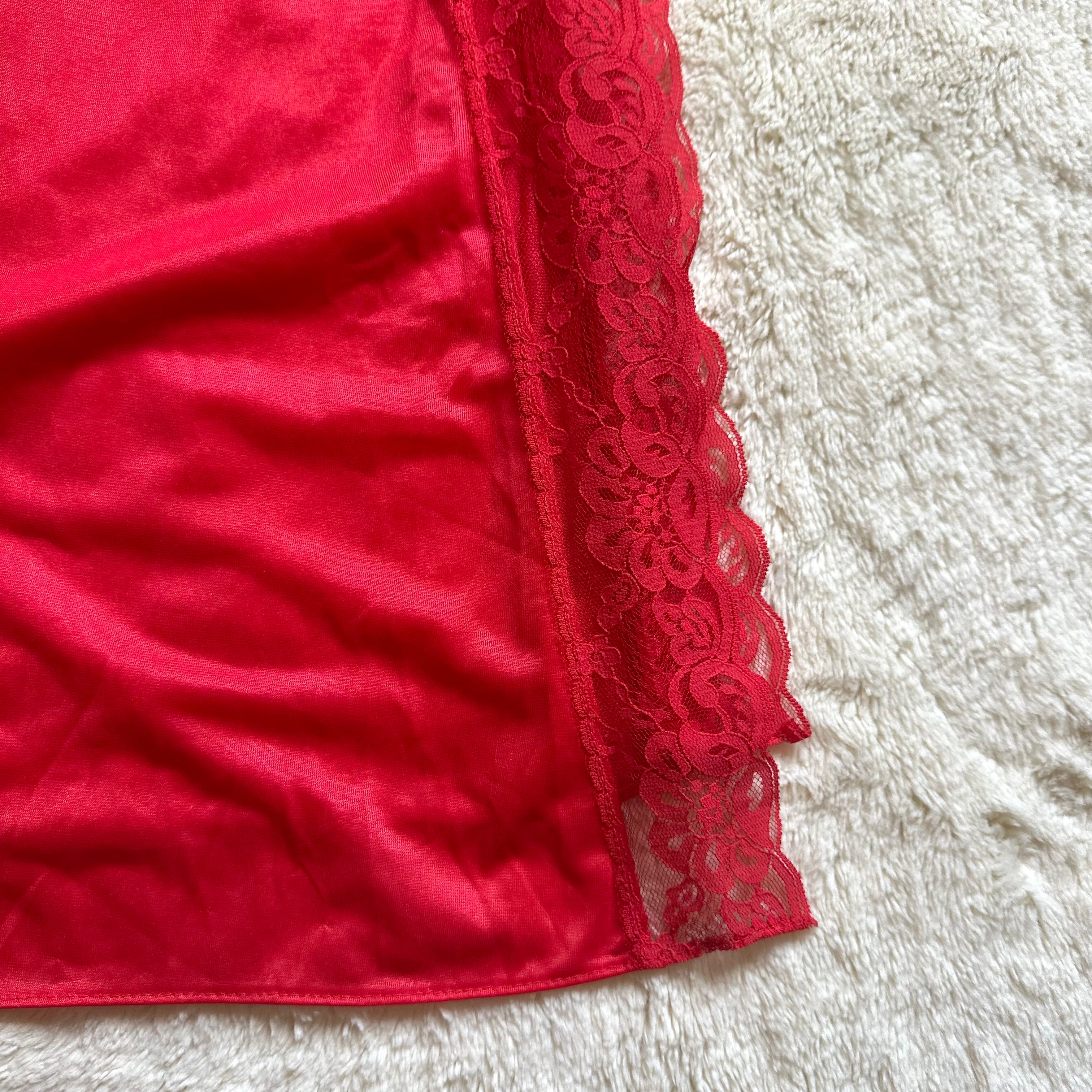 1990's scarlet rendezvous negligee