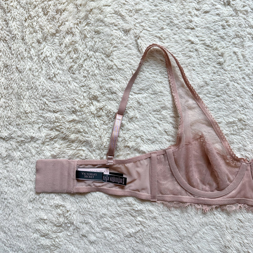 2020 quiet petal bra