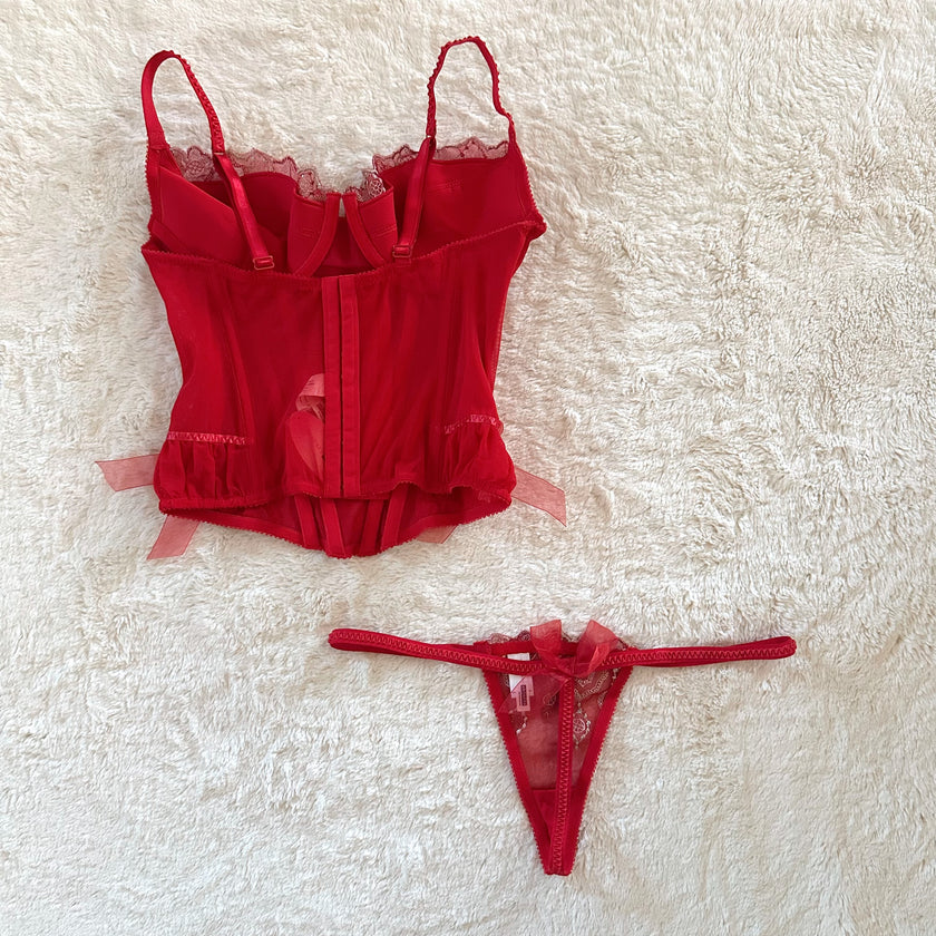 2000's regal ruby bustier set