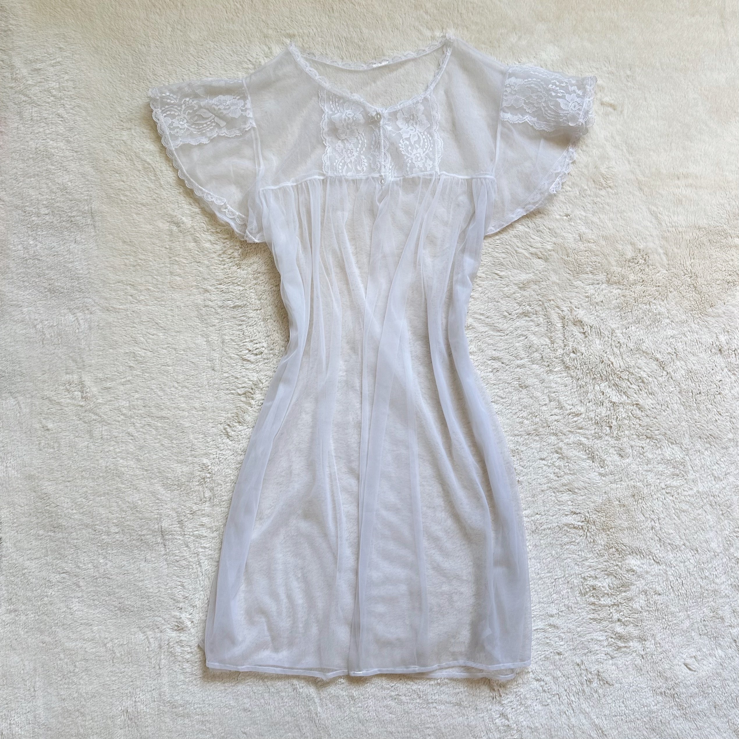 1980's halo lace peignoir