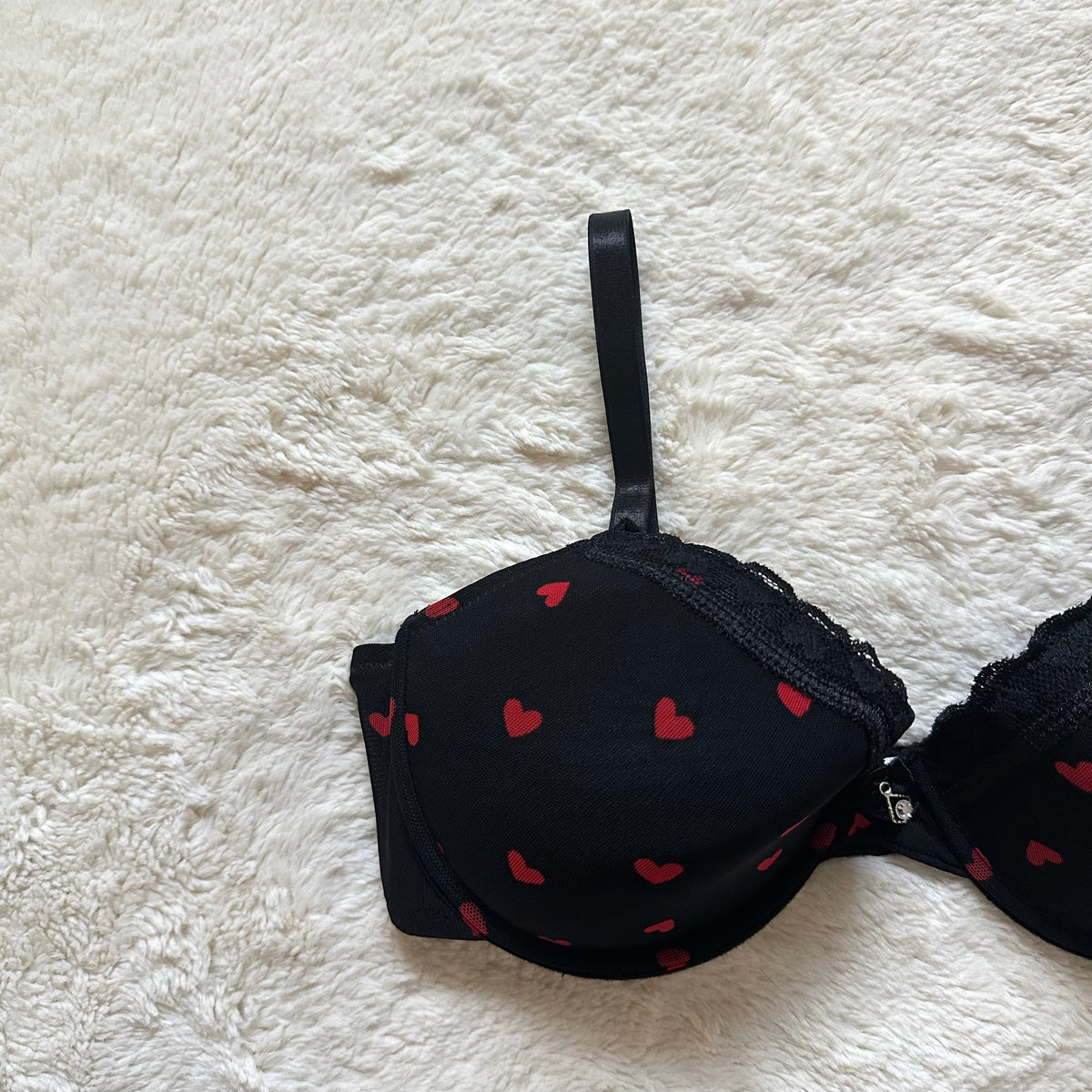 2000's heartbreaker bra + panty set