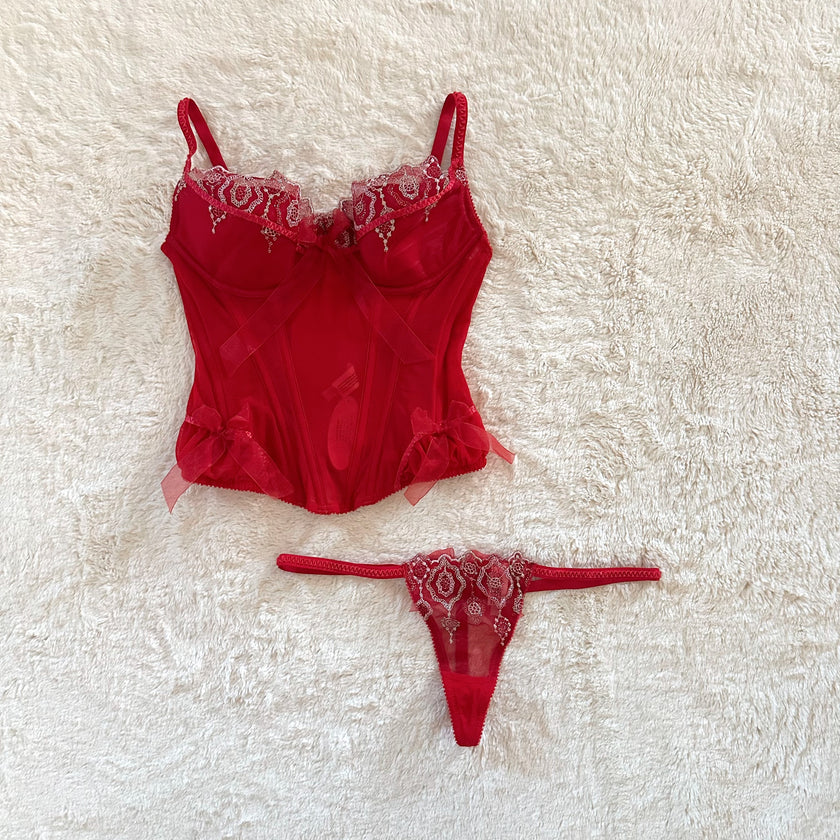 2000's regal ruby bustier set
