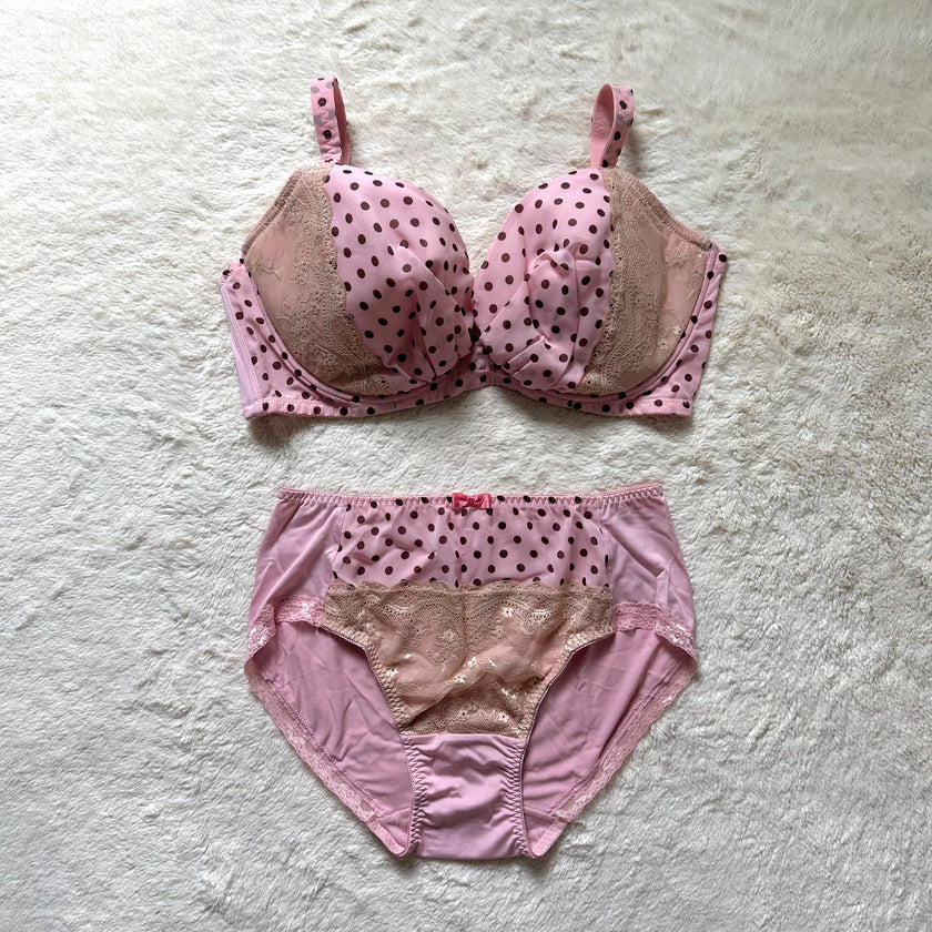 japanese brand polka dot bra + panty set