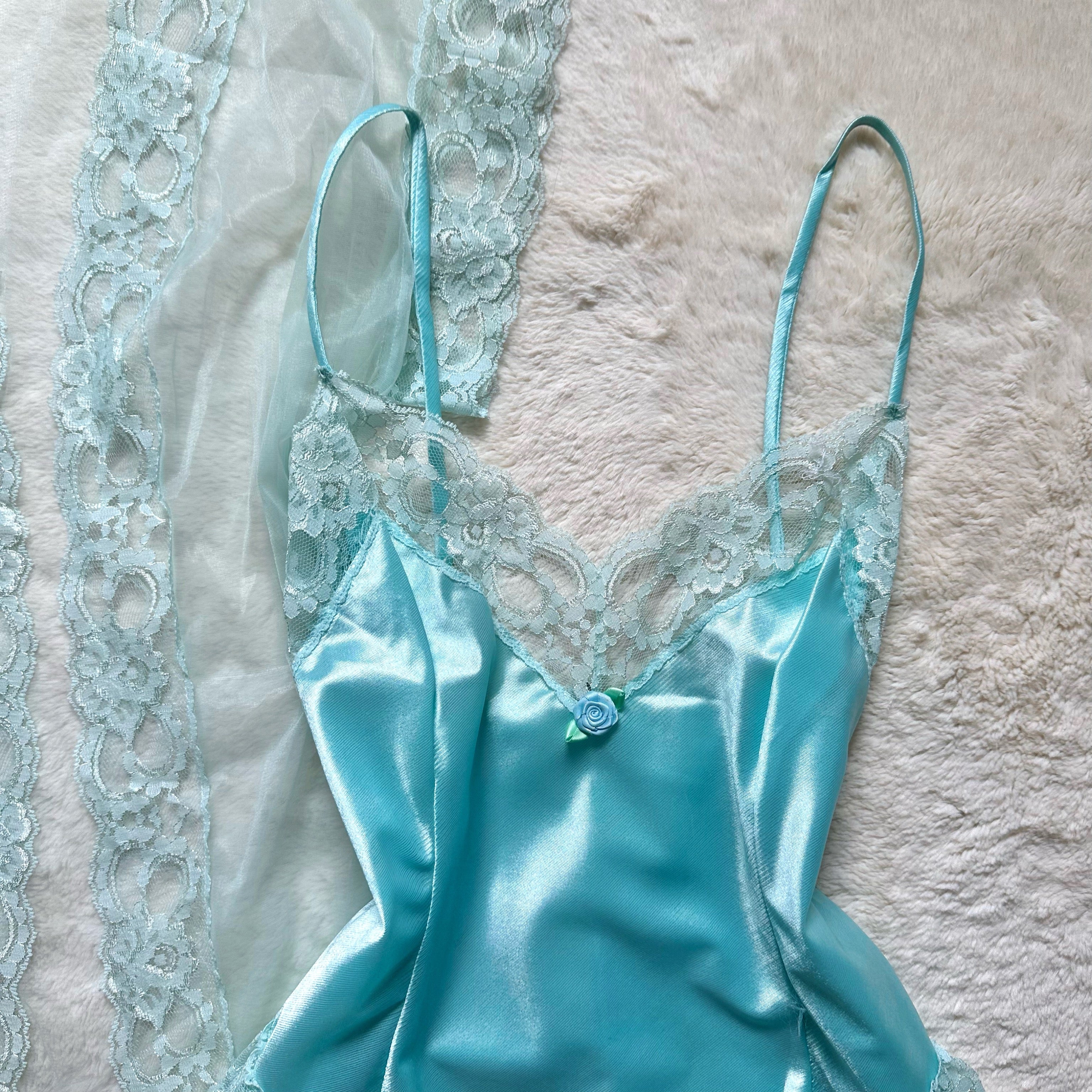 1980's aqua rose 2 pc set