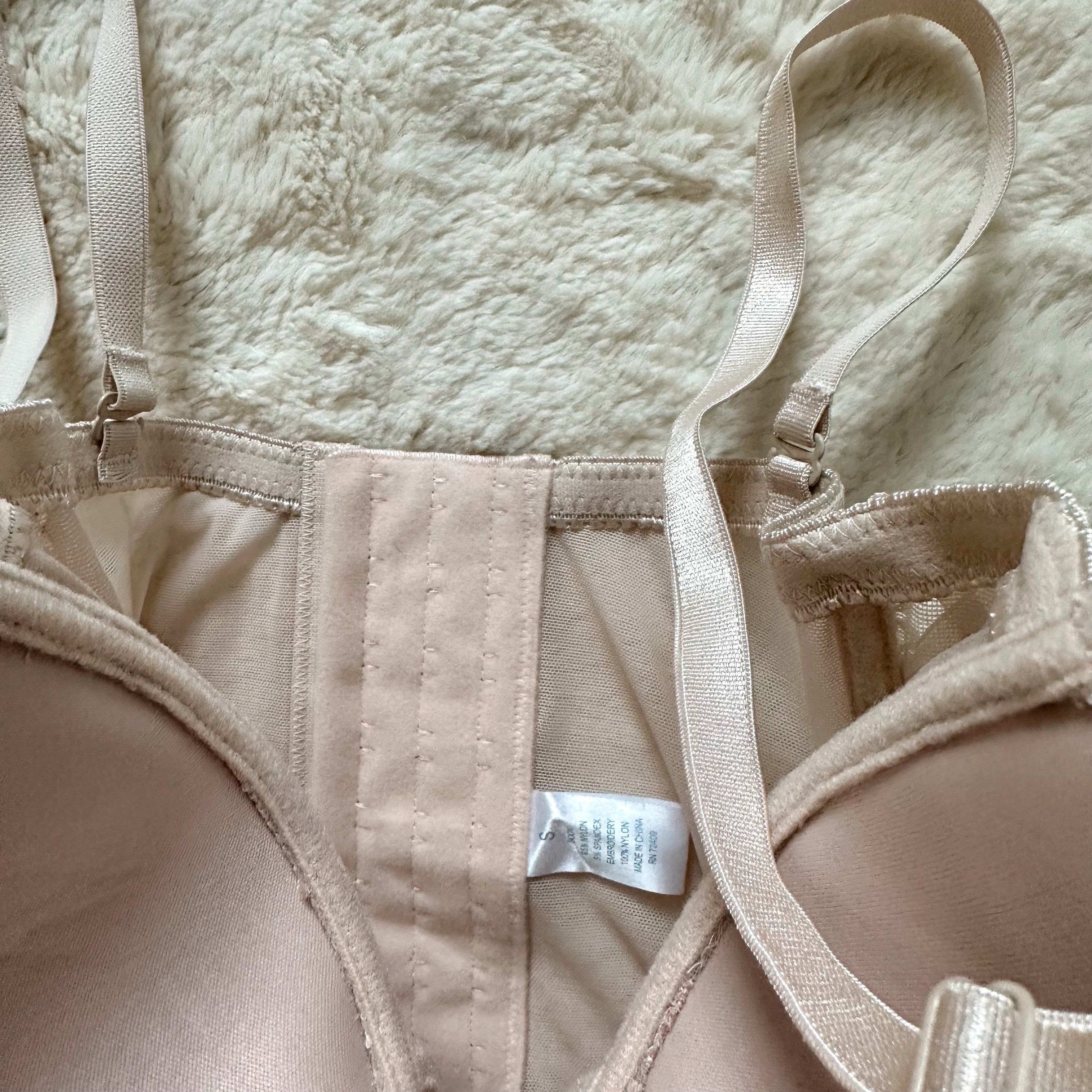 2000's cream petal bustier