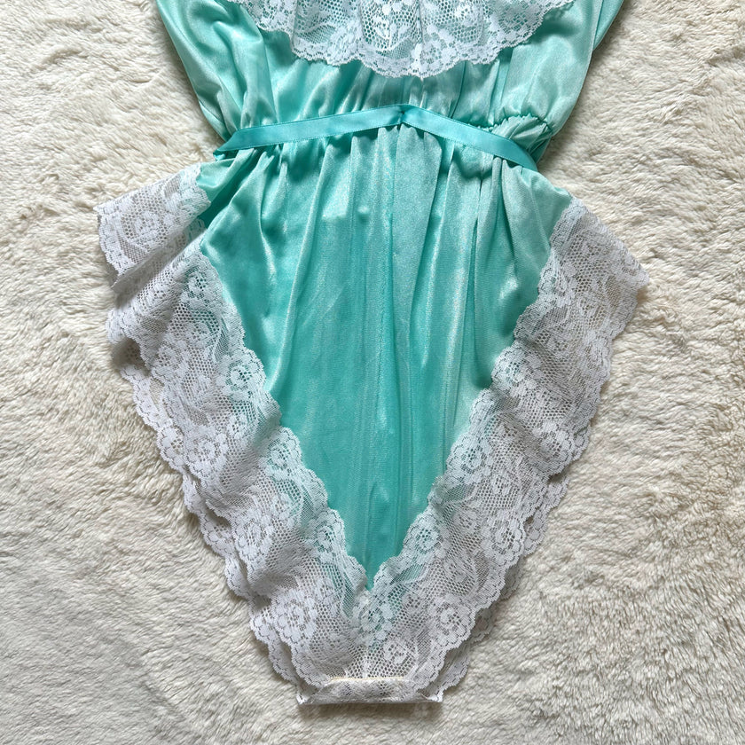 1980's aqua ruffle teddy