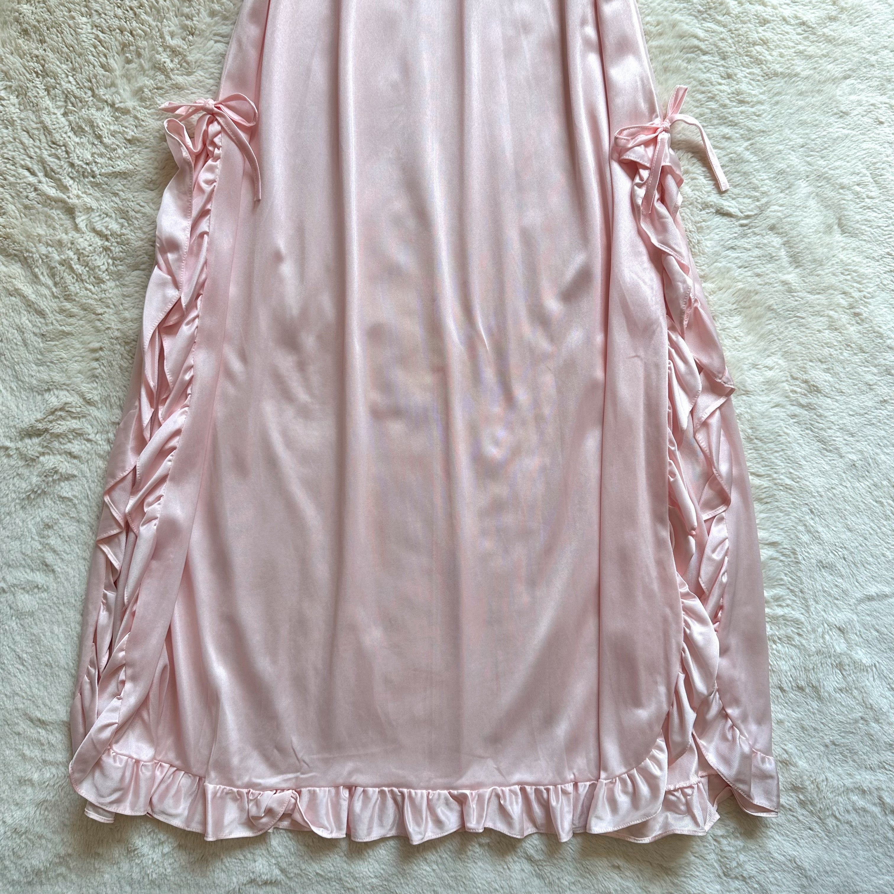 1980's ribbon waltz negligee