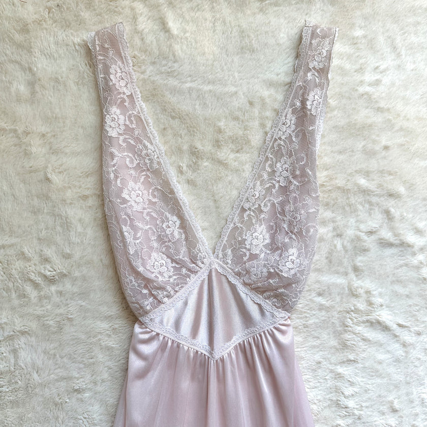1980's soft devotion negligee