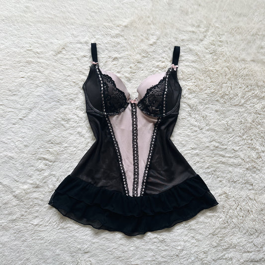 2000's blush noir bustier