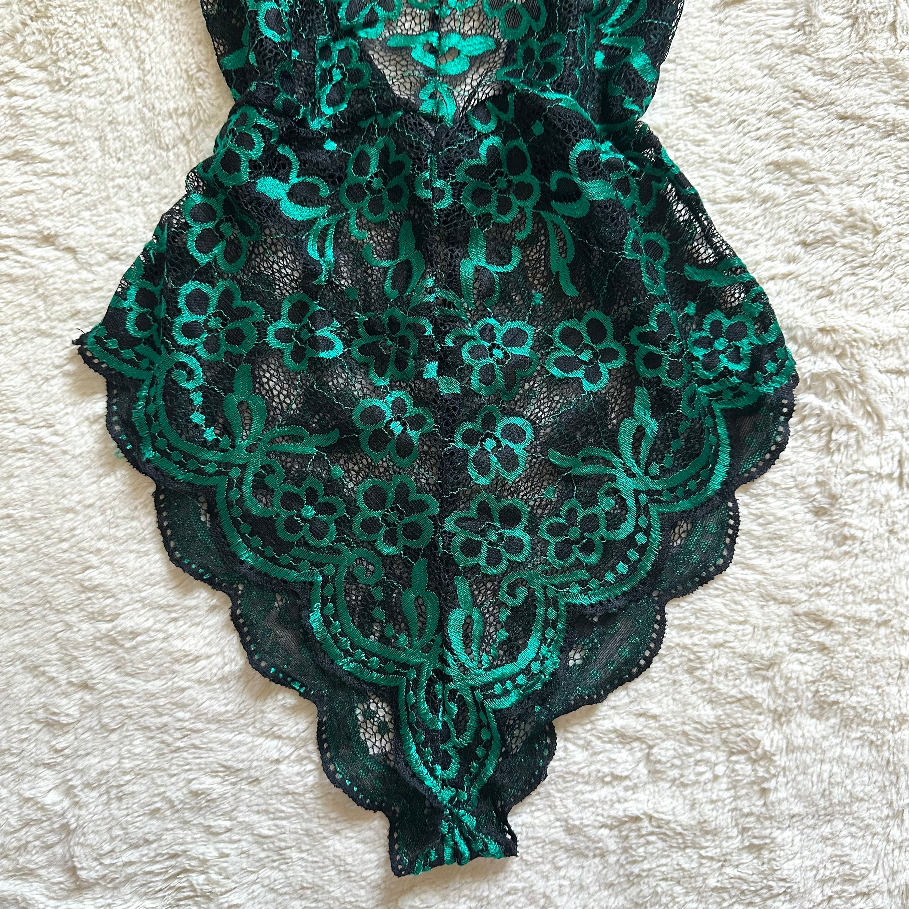 2000's emerald spell teddy
