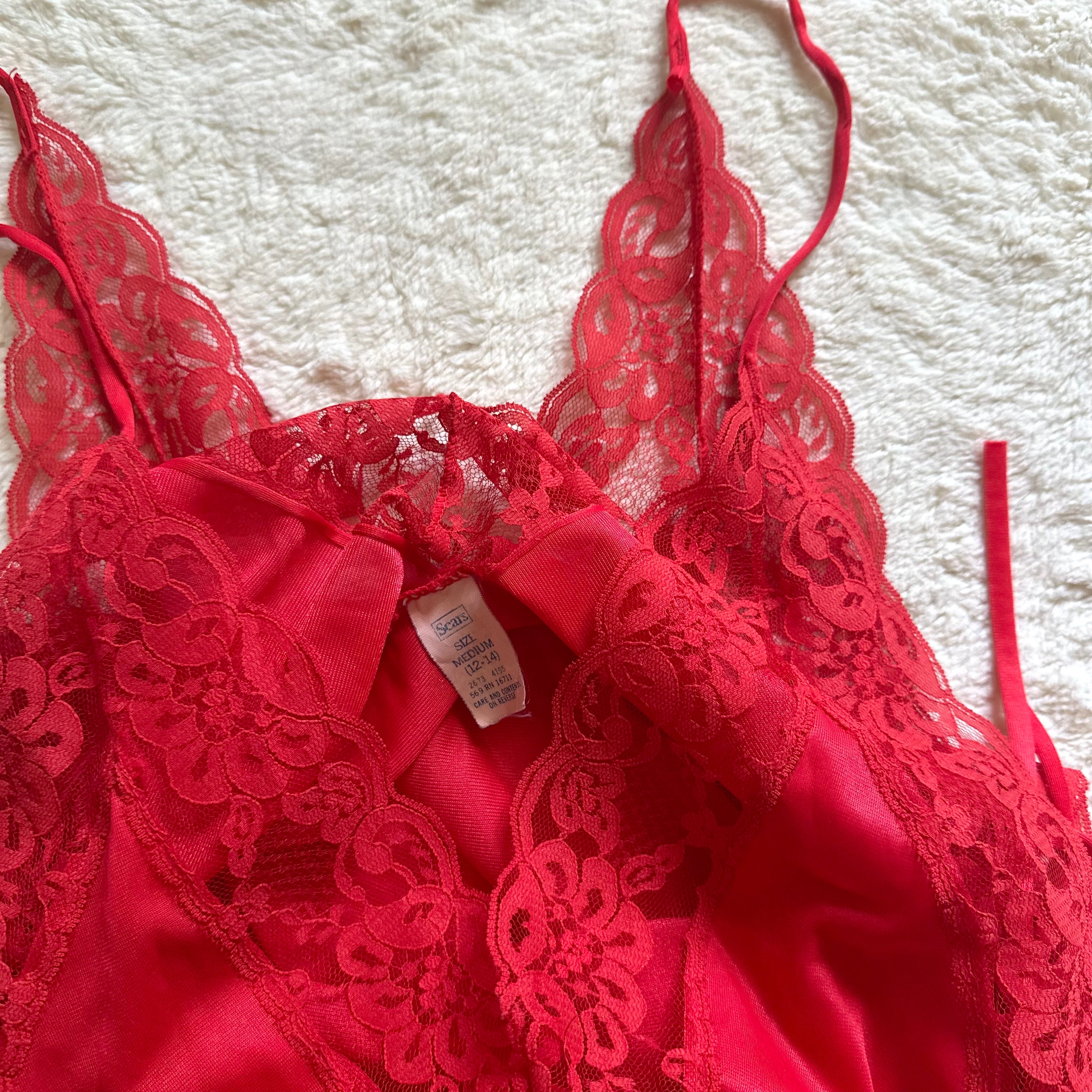 1990's scarlet rendezvous negligee