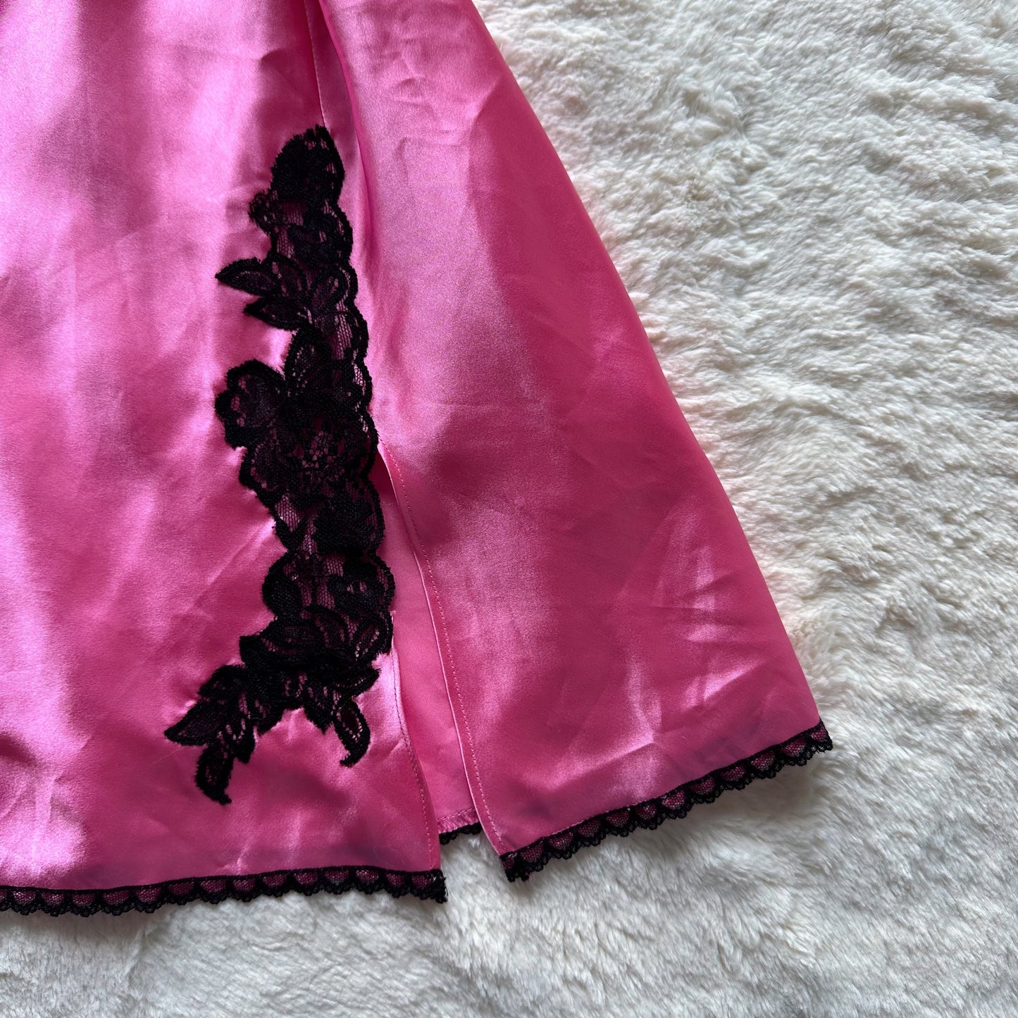 2000's bubblegum pink satin lace slip