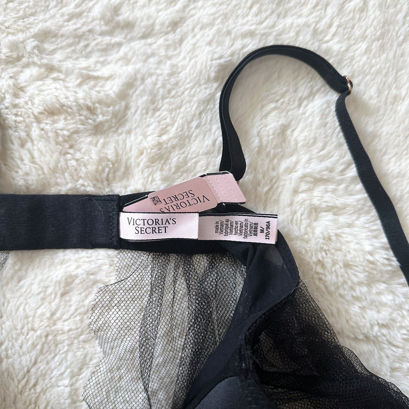 2019 nocturne veil slip set