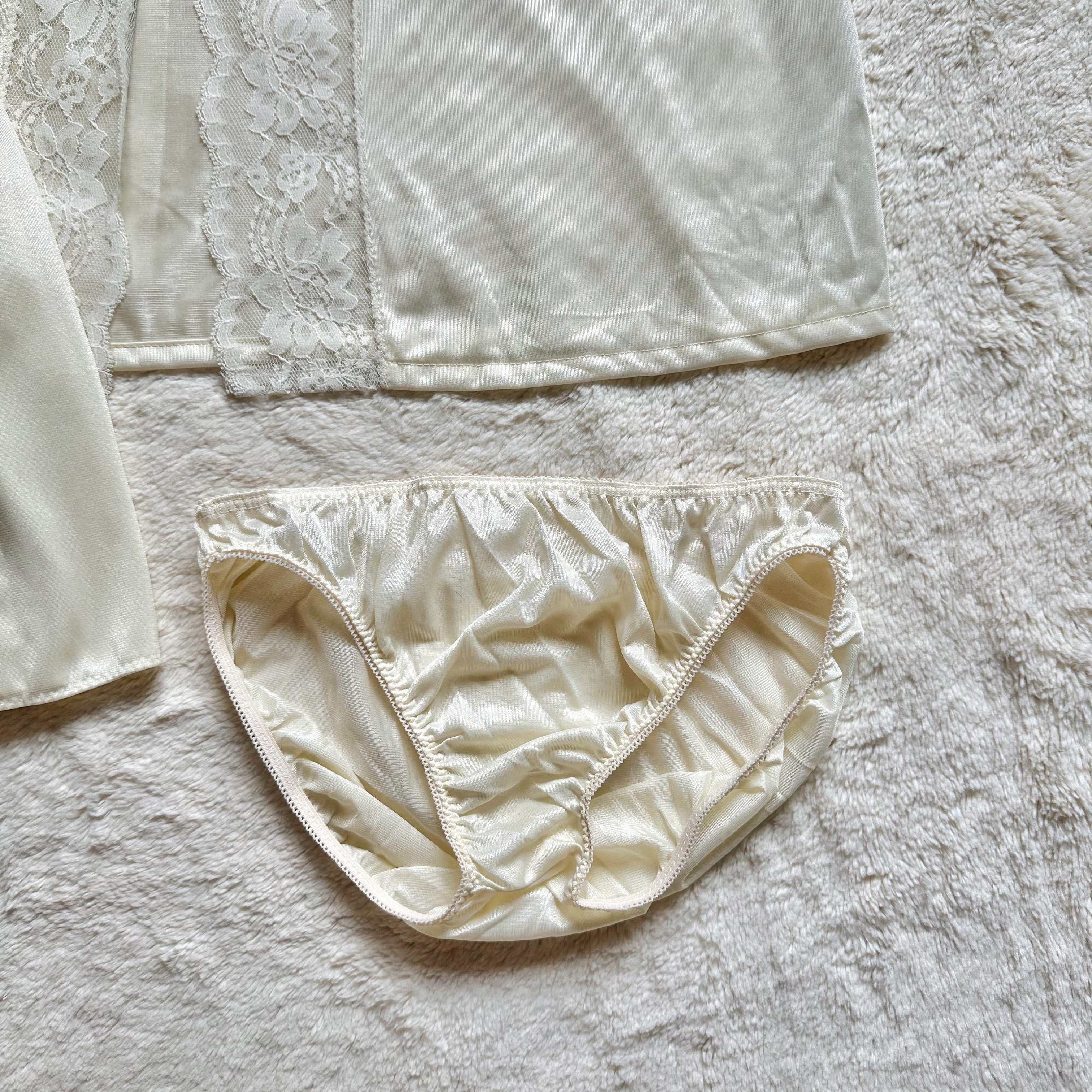 1980's forever yours 3 pc set