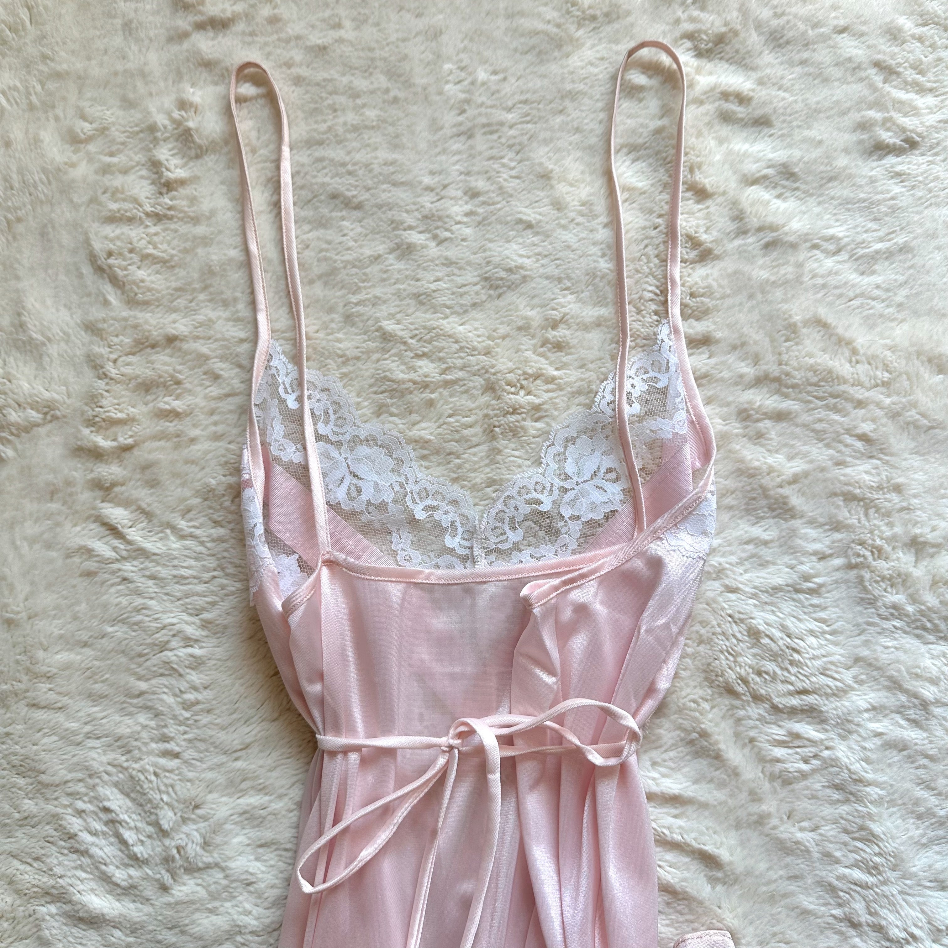 1980's sugar lace negligee