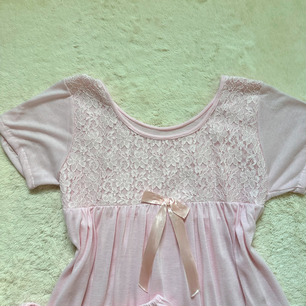 2000's sweet dreams sleep set