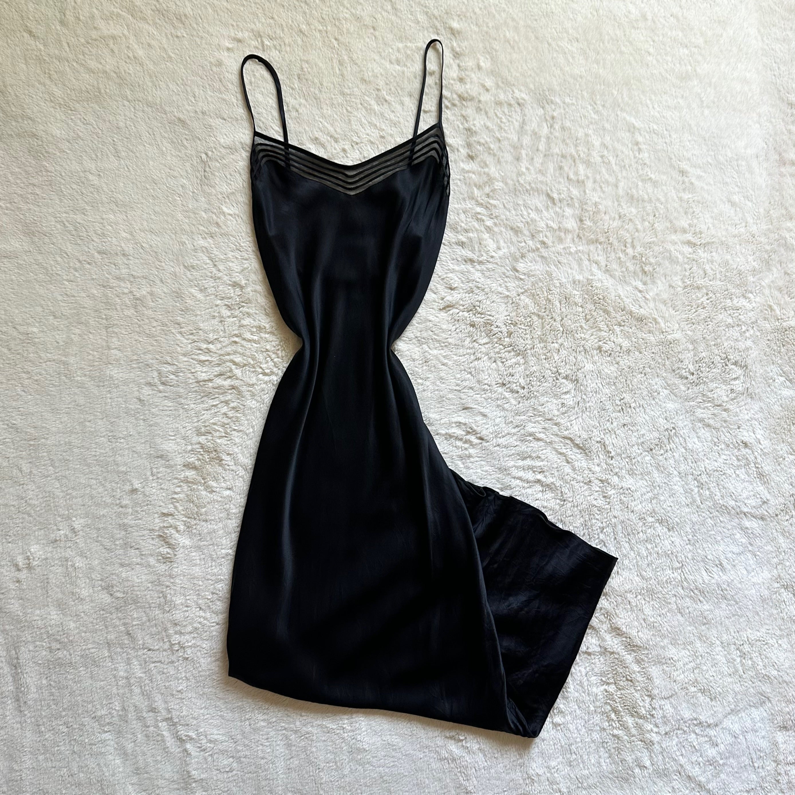 2001 noir symphony negligee - 100% silk
