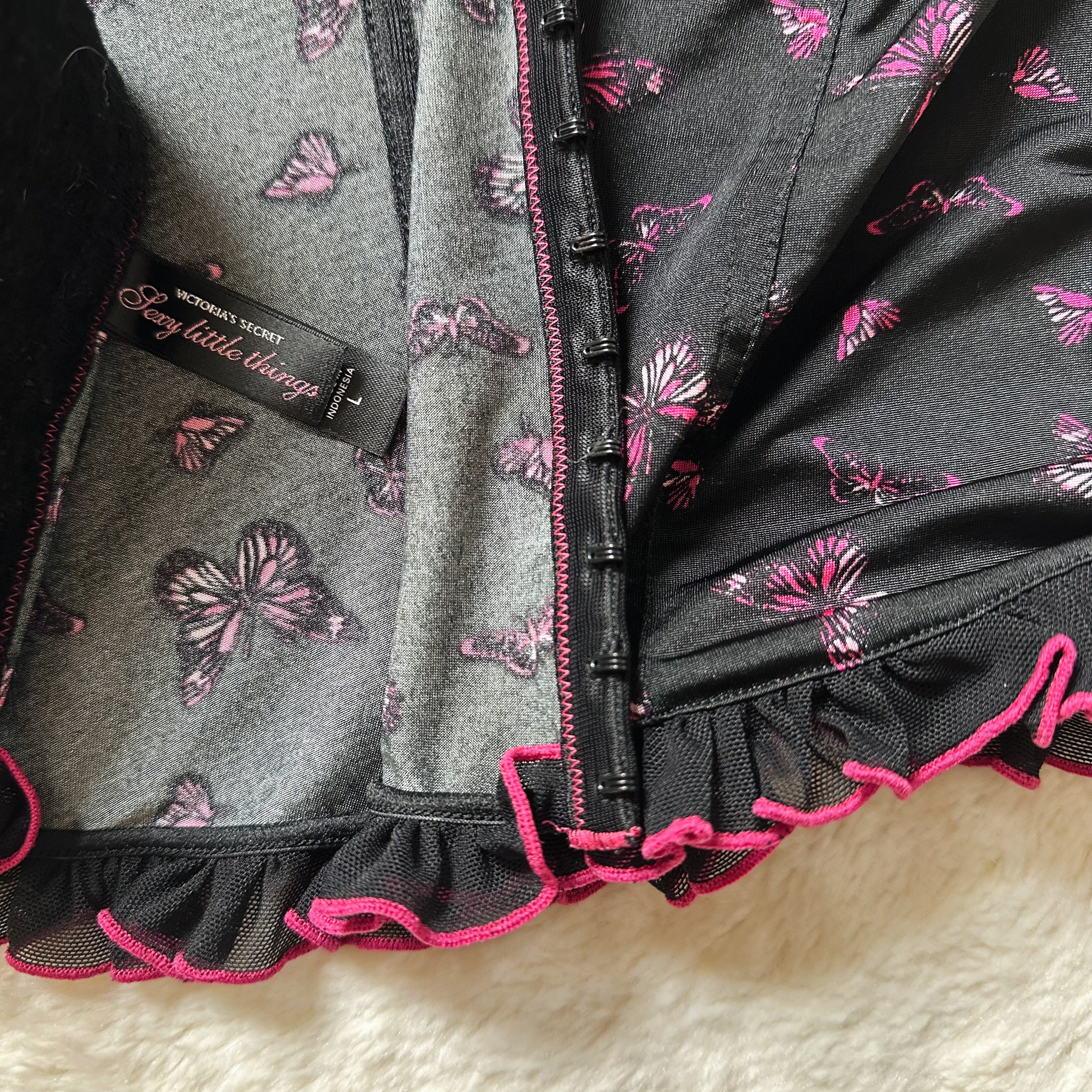 2000's midnight butterfly corset top