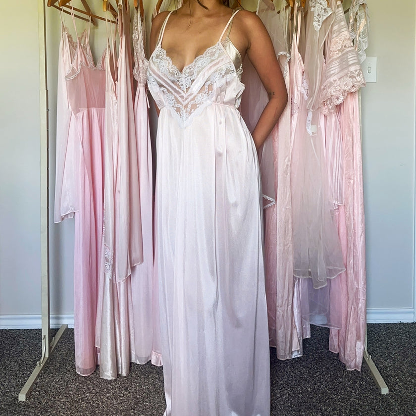 1980's sugar lace negligee