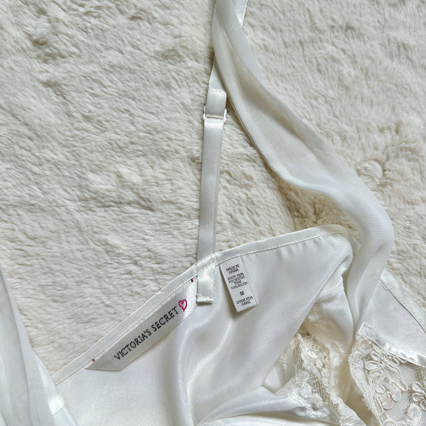 1998 pearl vow negligee