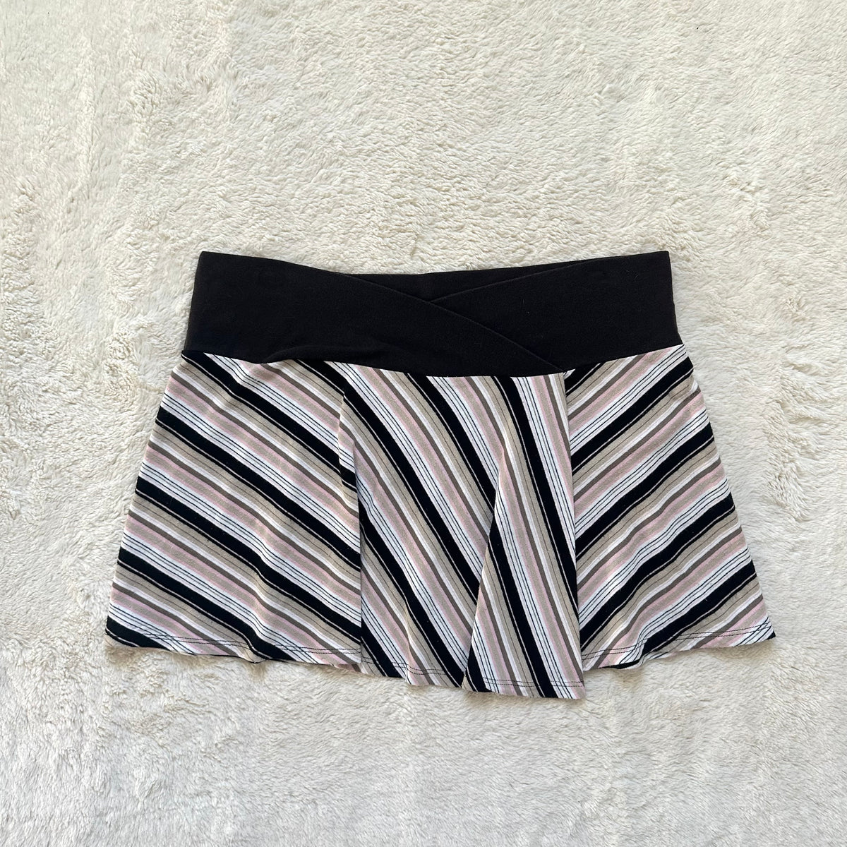 2000's striped mini skirt