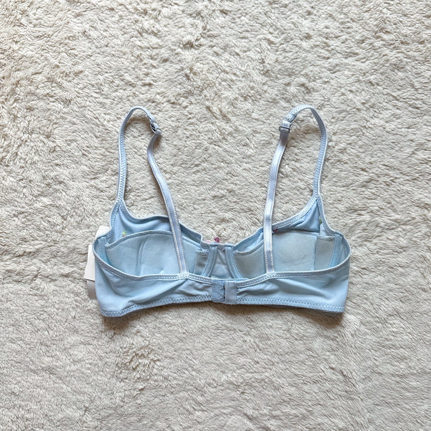 2000's blue floral embroidered bra