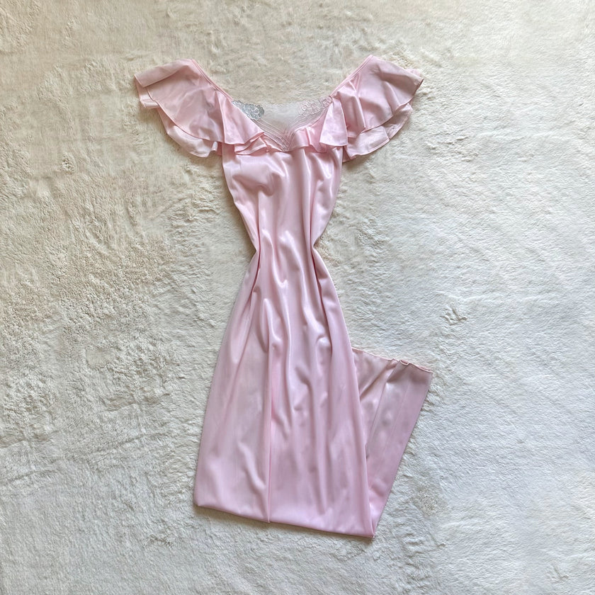 1970's petal halo negligee