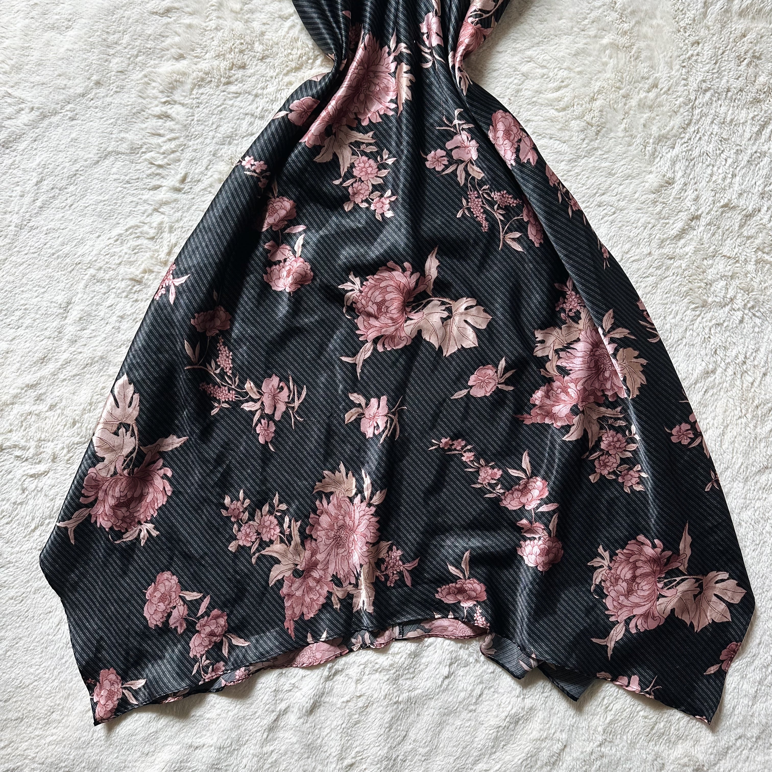2000's rose noir slip dress