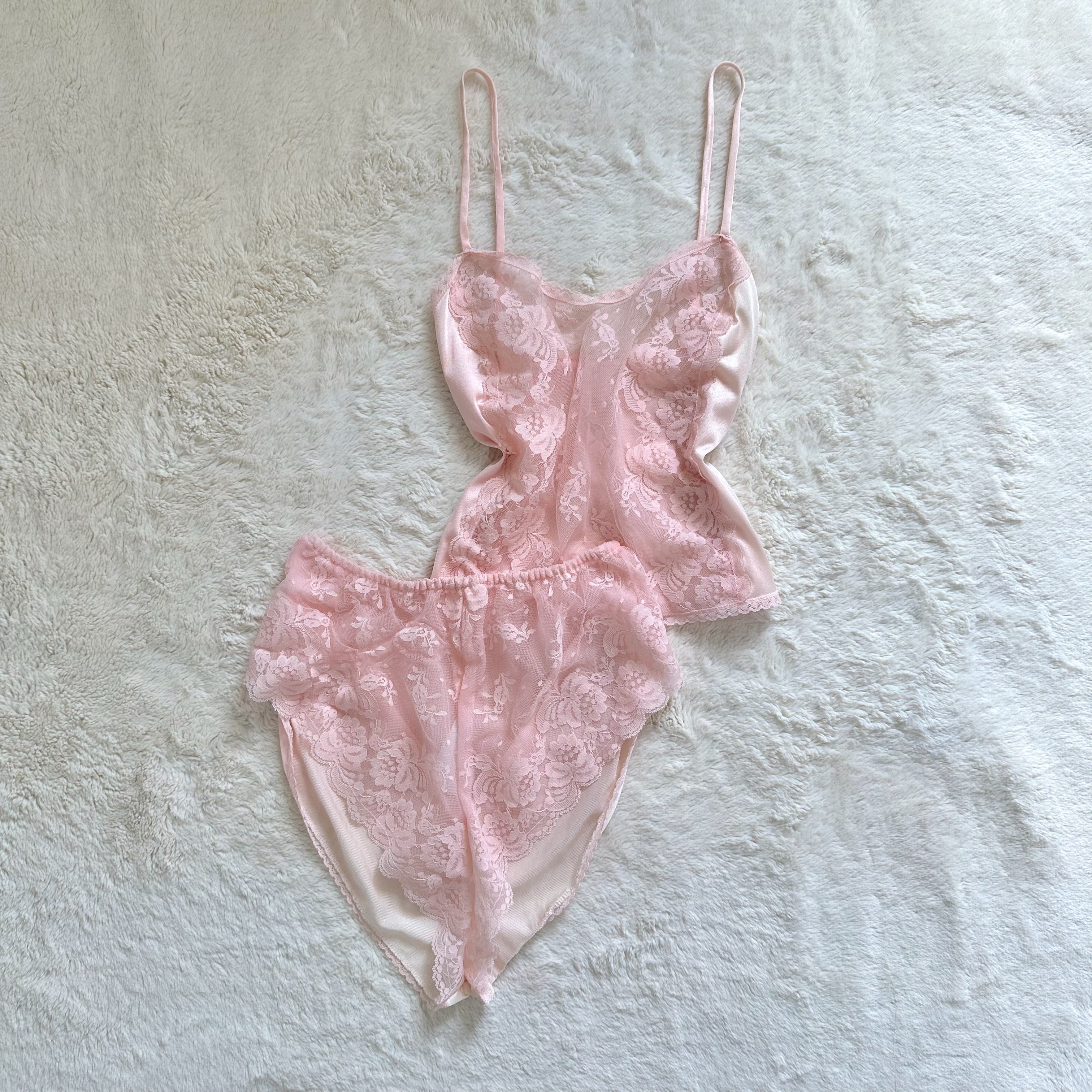 1980's soft blush lounge set