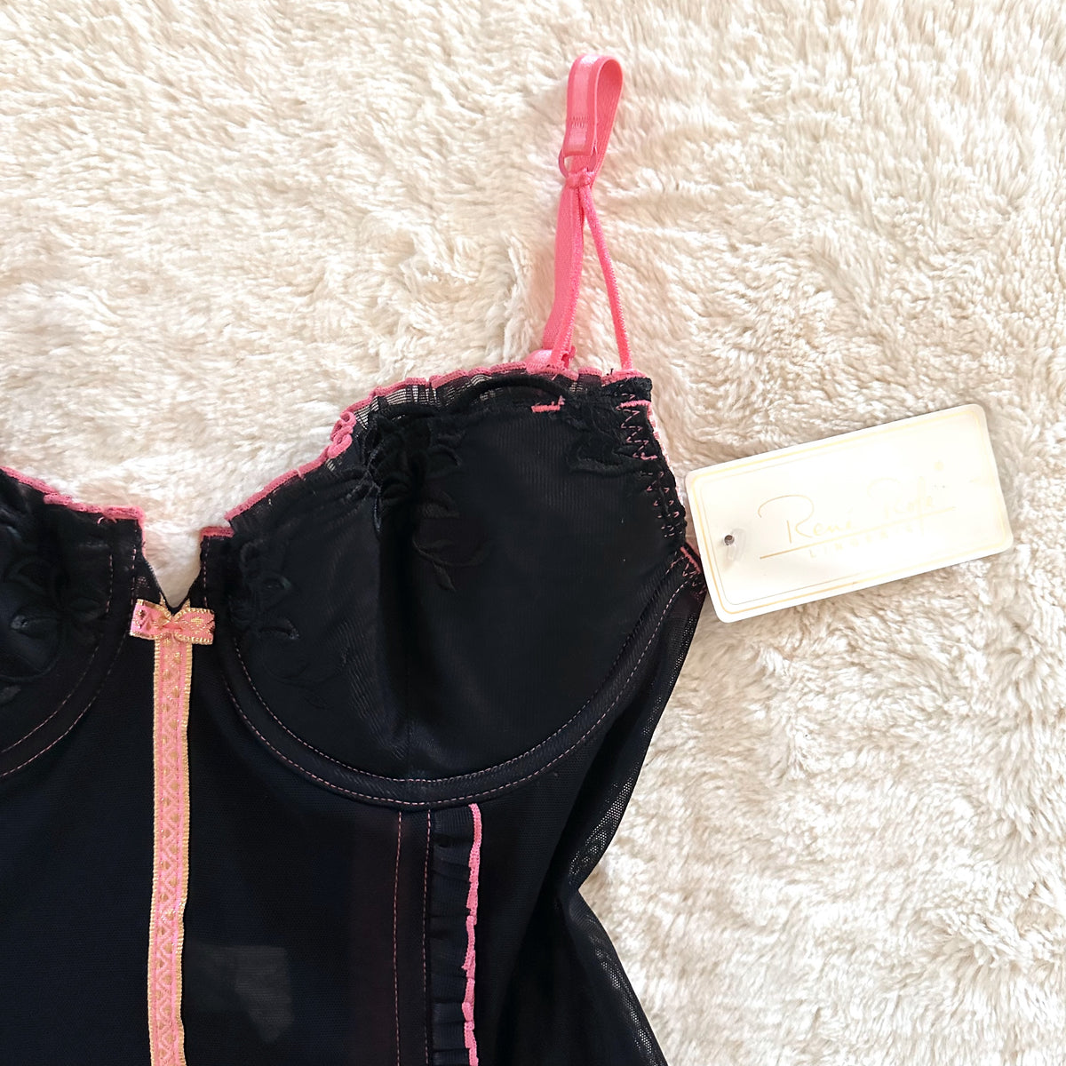 2000's noir rose bustier set