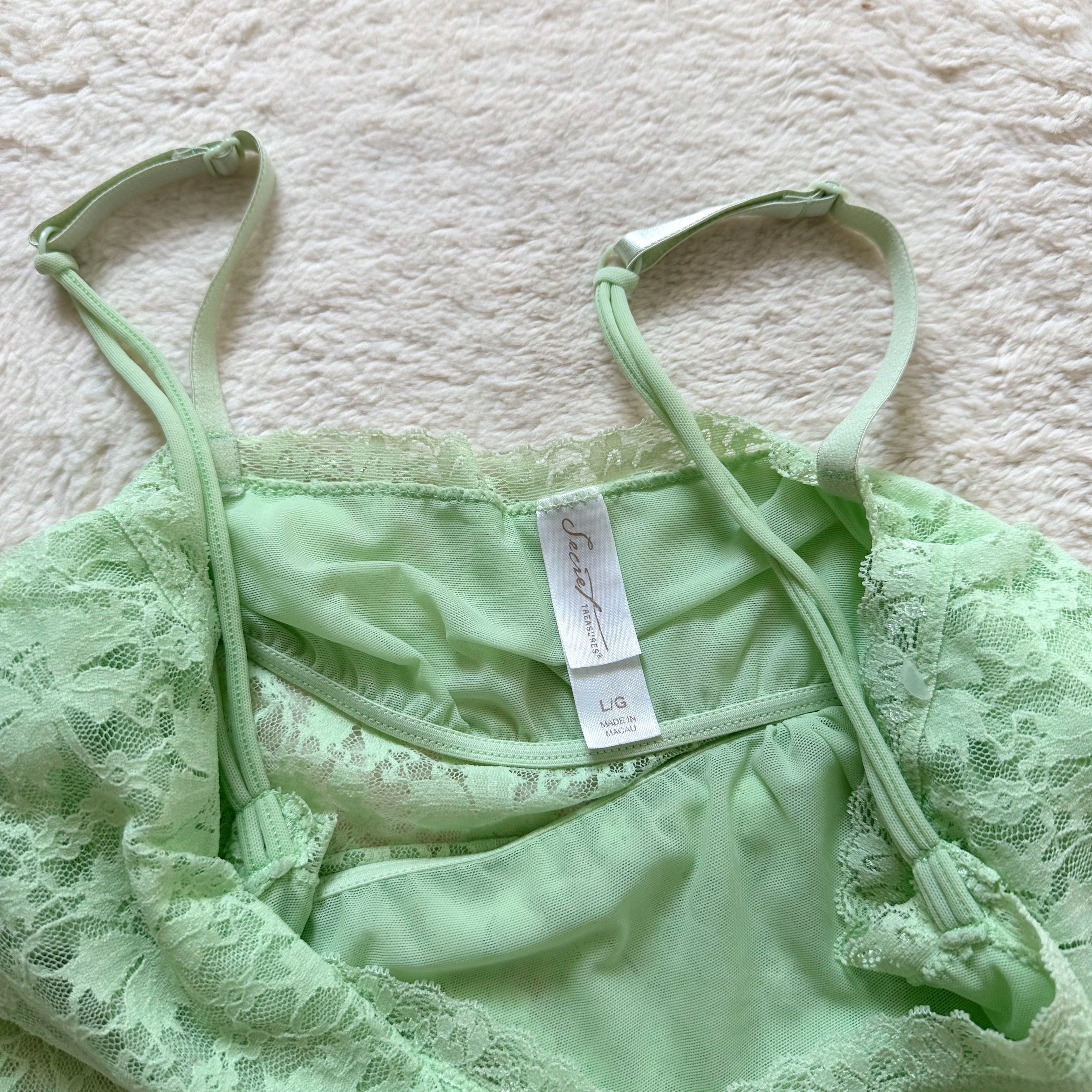 2000's seafoam lace camisole